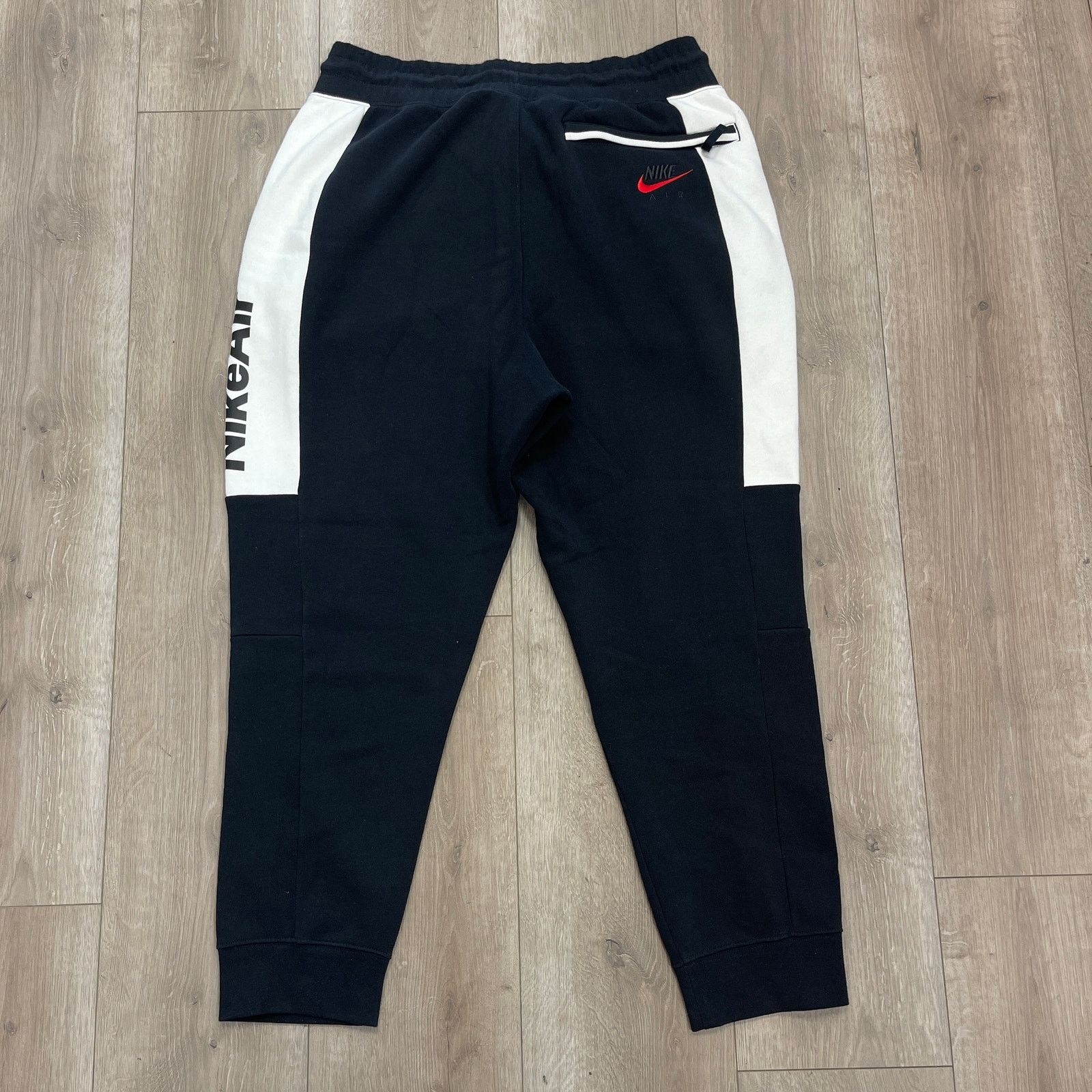 Nike Nike Air Men's Fleece Joggers sweatpants black white size XL Size US 30 / EU 46 - 6 Thumbnail