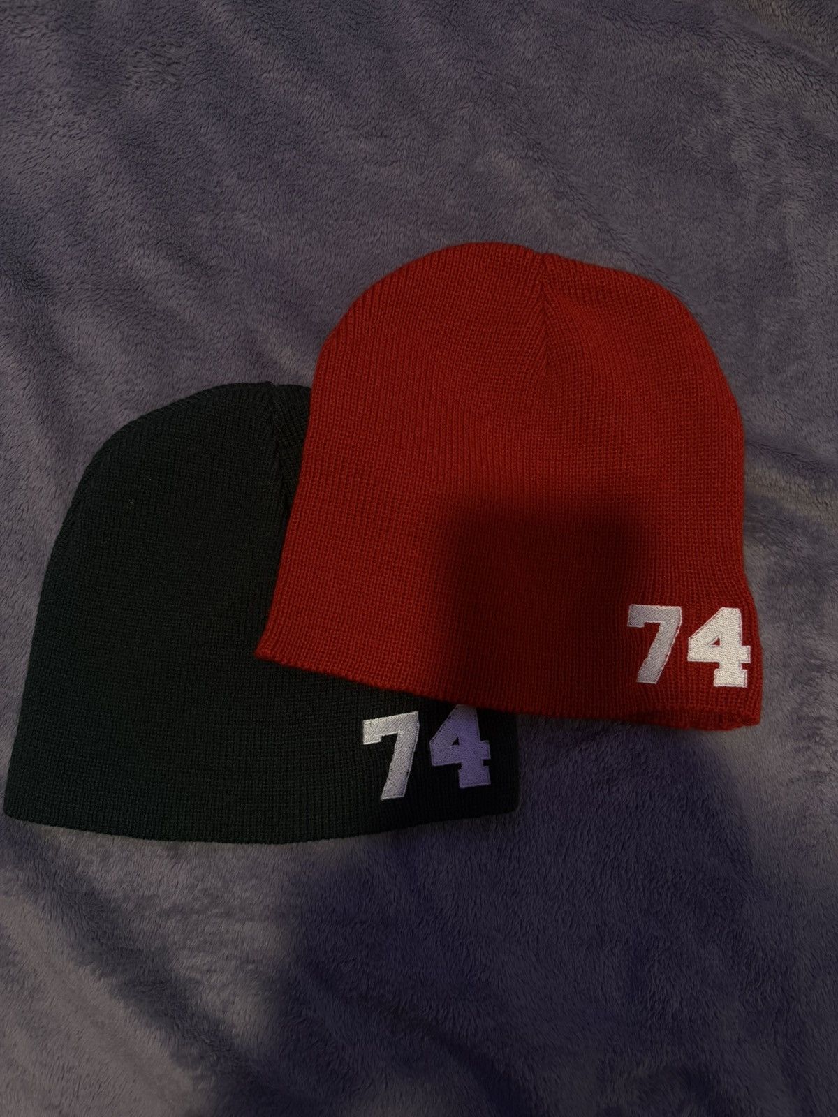 74 is war Knit beanies 2x