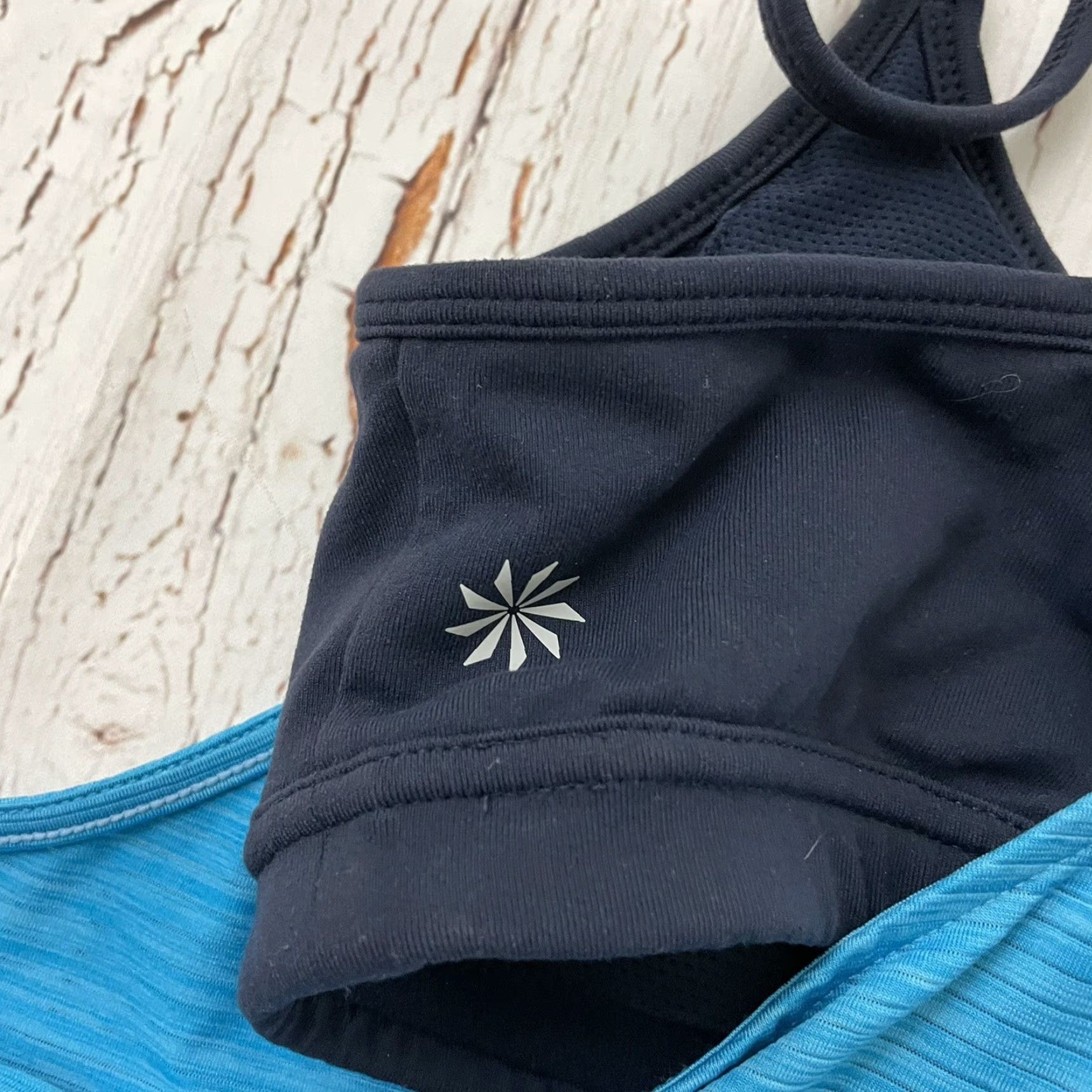 Athleta VINTAGE Athleta Strappy Built In Bra Flowy Yoga Tank Top Blue Women's Small Size S / US 4 / IT 40 - 5 Thumbnail