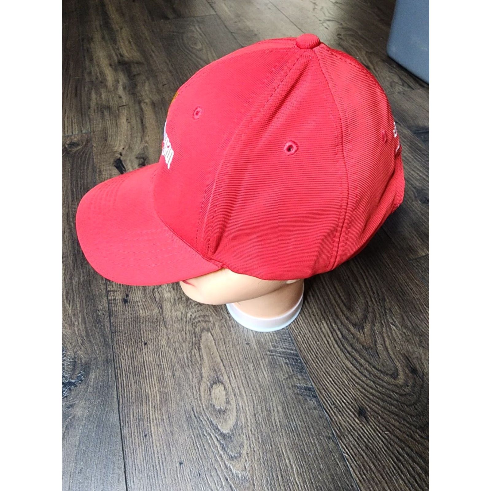 Vintage Captain Morgan Promo Red Gold Adjustable Baseball Cap Hat Mens Casual Size ONE SIZE - 2 Thumbnail
