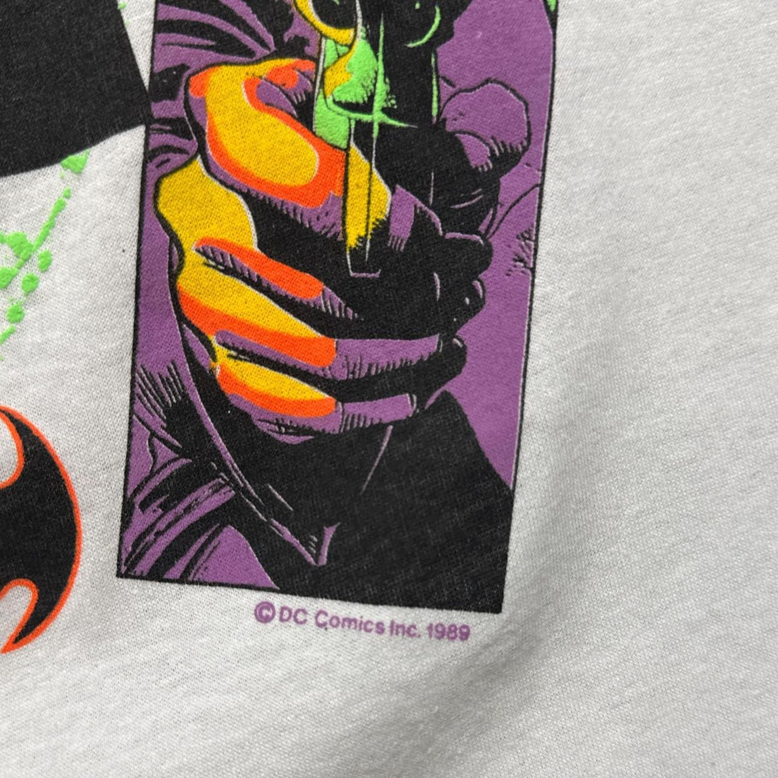 Vintage Batman And Joker Take Your Best Shot Vintage 80s T-Shirt Size US XL / EU 56 / 4 - 4 Thumbnail