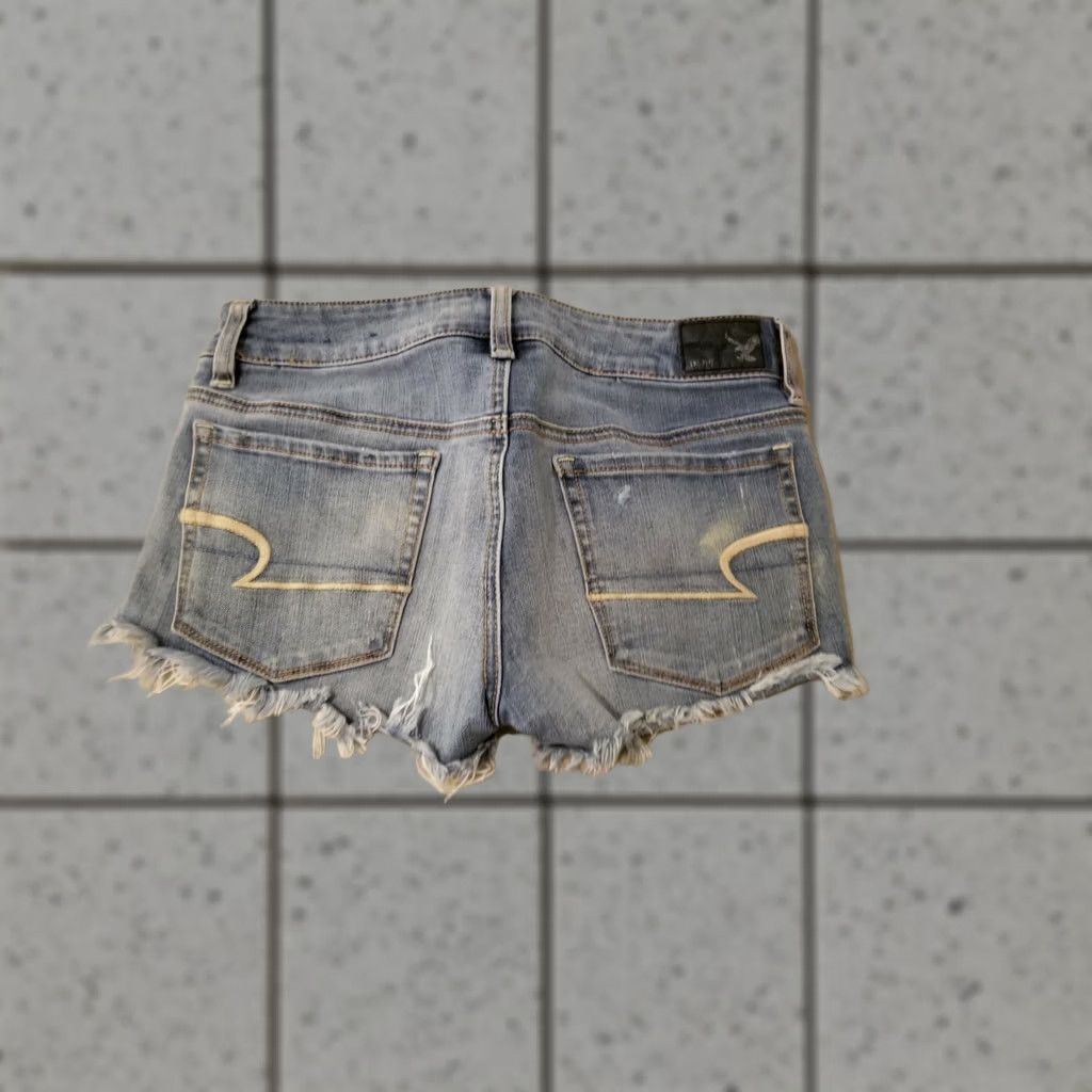 American Eagle Outfitters VINTAGE? American Eagle Outfitters Denim Shorts 2 Jeans Womens Blue 28 in Waist Regular Fit 2 Jean Shorts Womens Jeans 90s Size 26" / US 2 / IT 38 - 1 Thumbnail