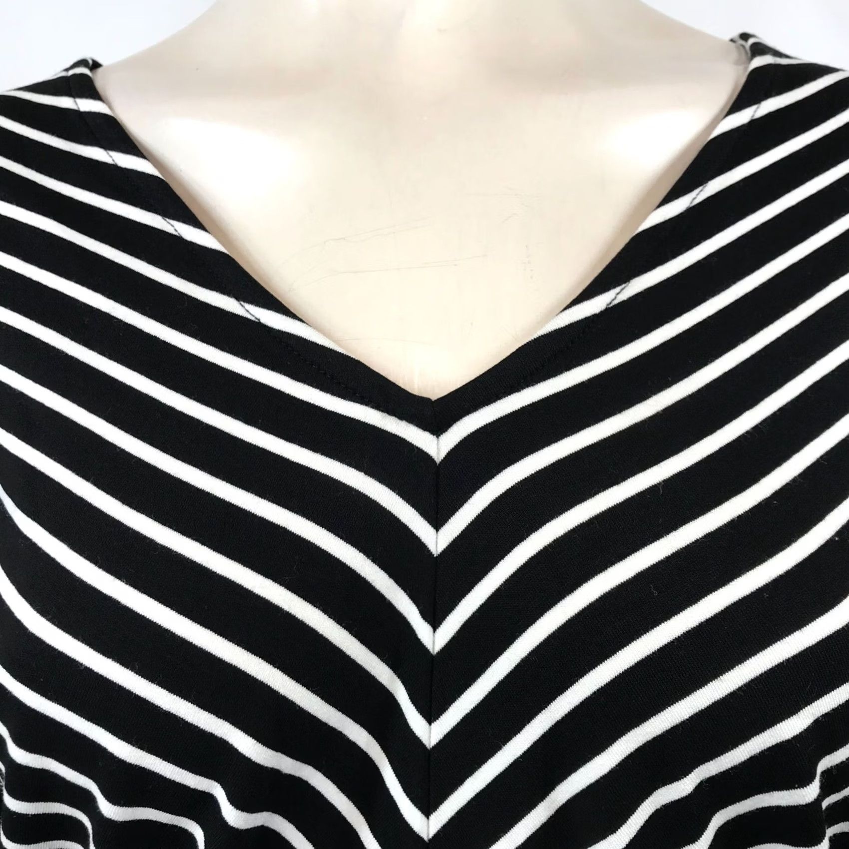 Frame FRAME Shirt Womens Small Black & White 3/4 Sleeve V Neck Top Size S / US 4 / IT 40 - 2 Thumbnail