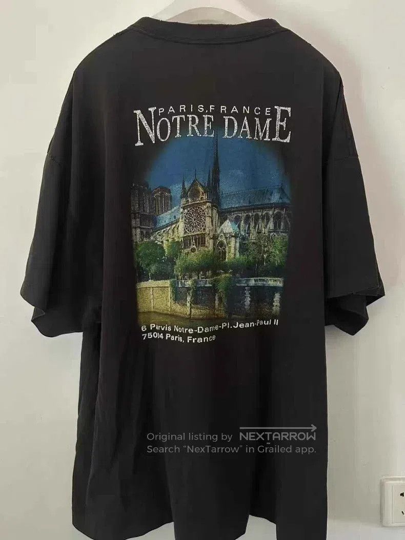 Balenciaga Balenciaga Castle vintage distressed short-sleeve L Size US L / EU 52-54 / 3 - 2 Thumbnail