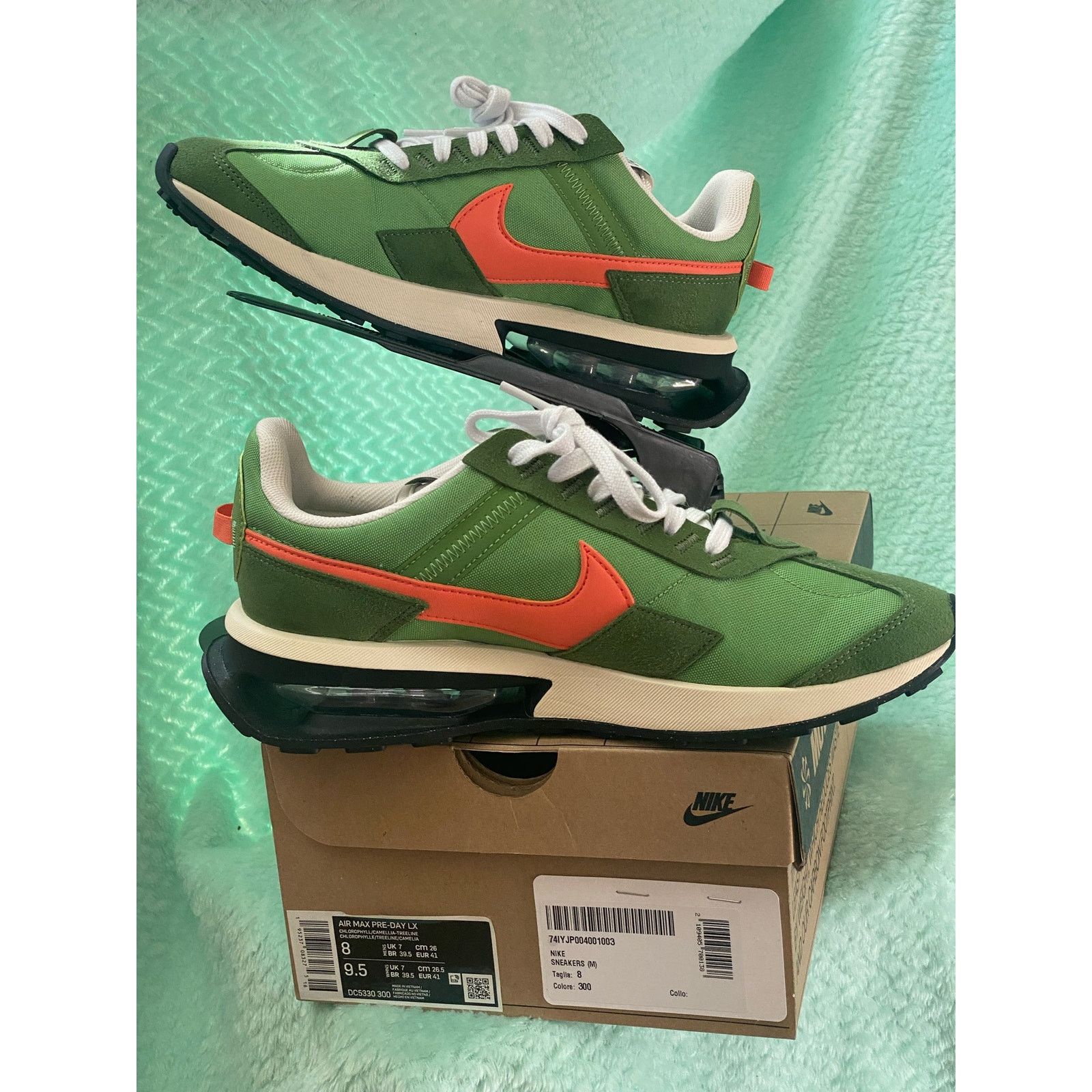 Nike Nike Air Max Pre-Day 'Chlorophyll' m8 w9.5 Size US 8 / EU 41 - 8 Thumbnail