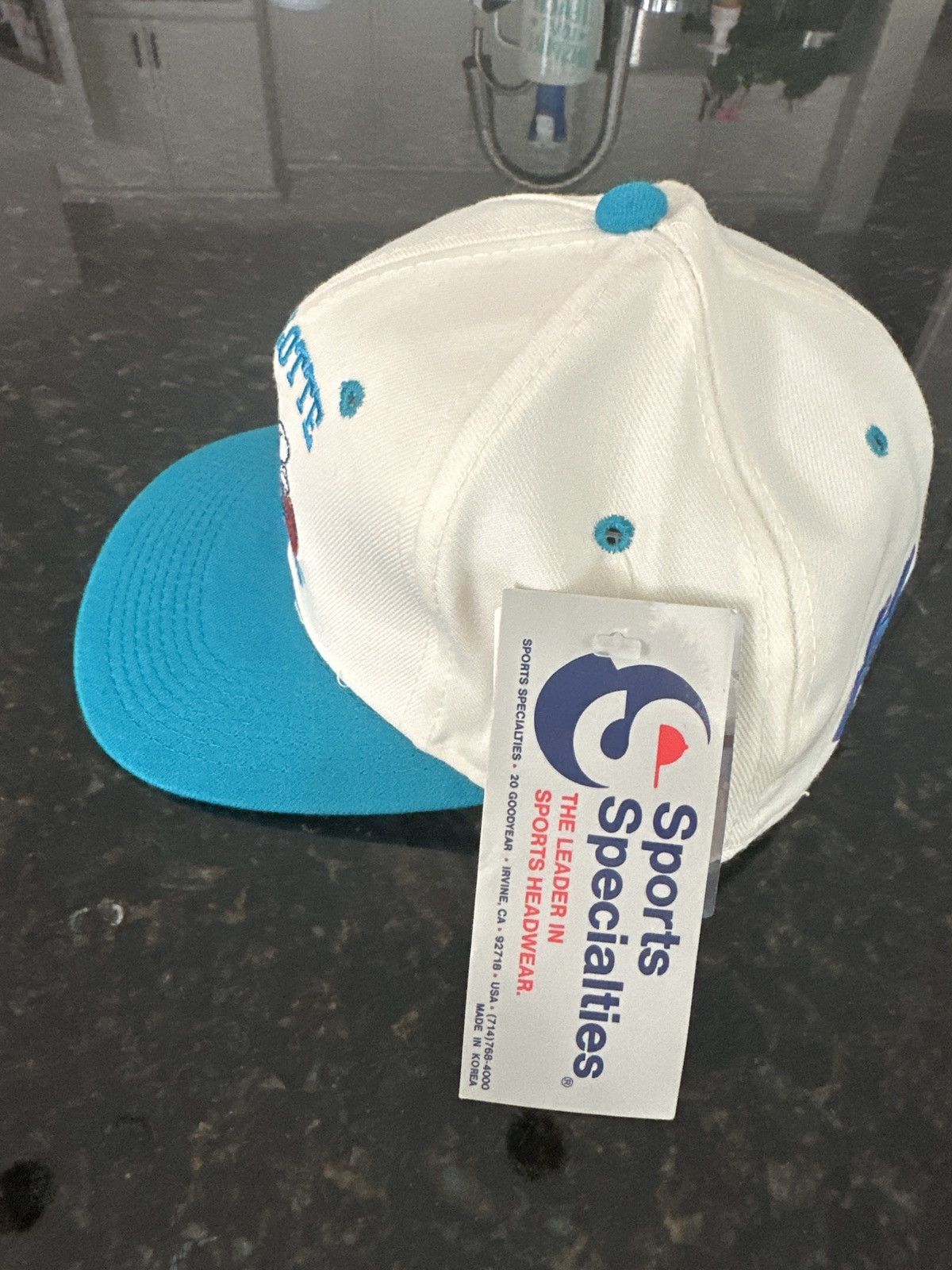 Sports Specialties Charlotte Hornets sports specialties vintage NWT NBA Size ONE SIZE - 4 Thumbnail
