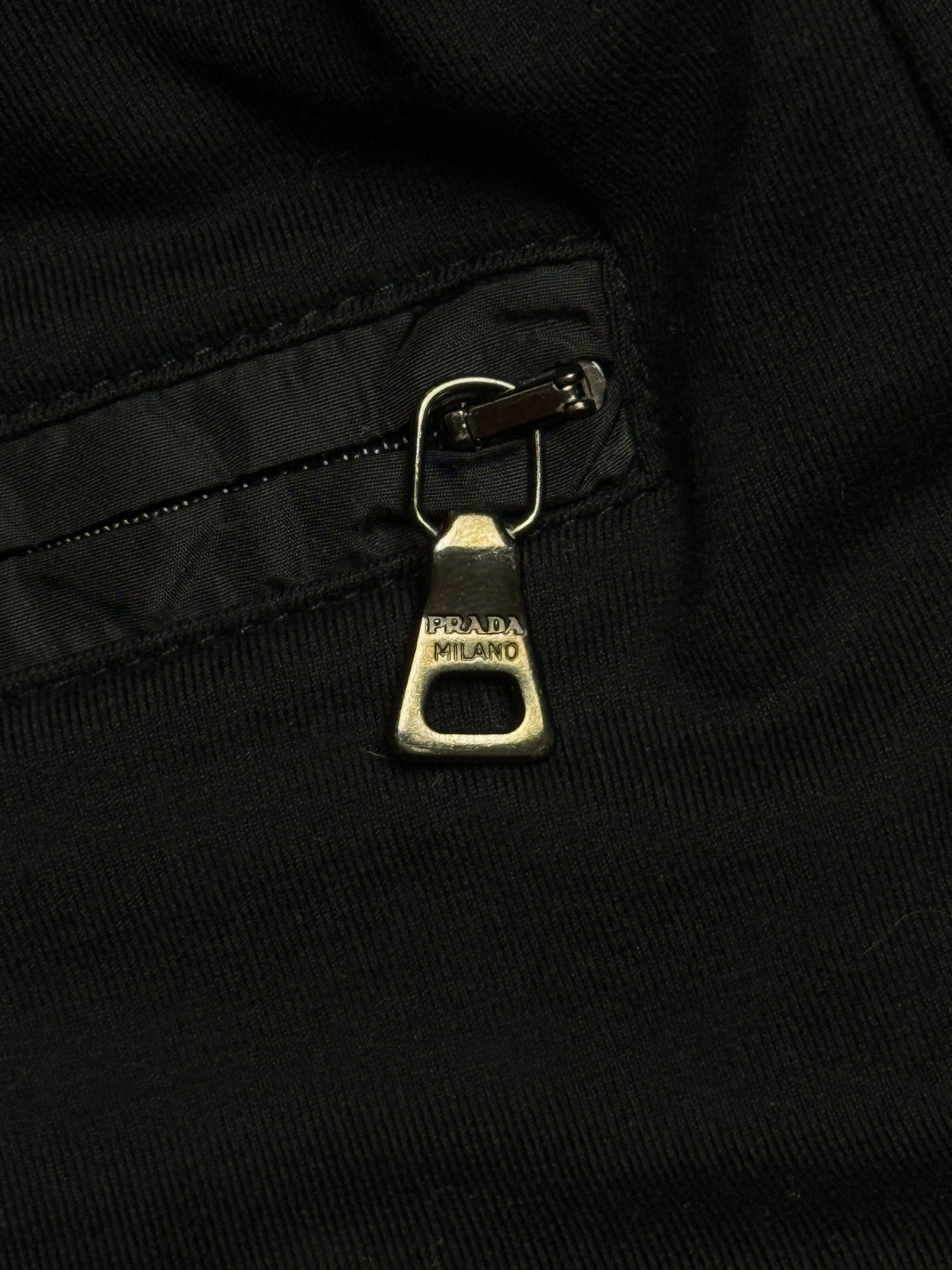 Prada Prada sport back pocket tshirt Size S / US 4 / IT 40 - 7 Thumbnail