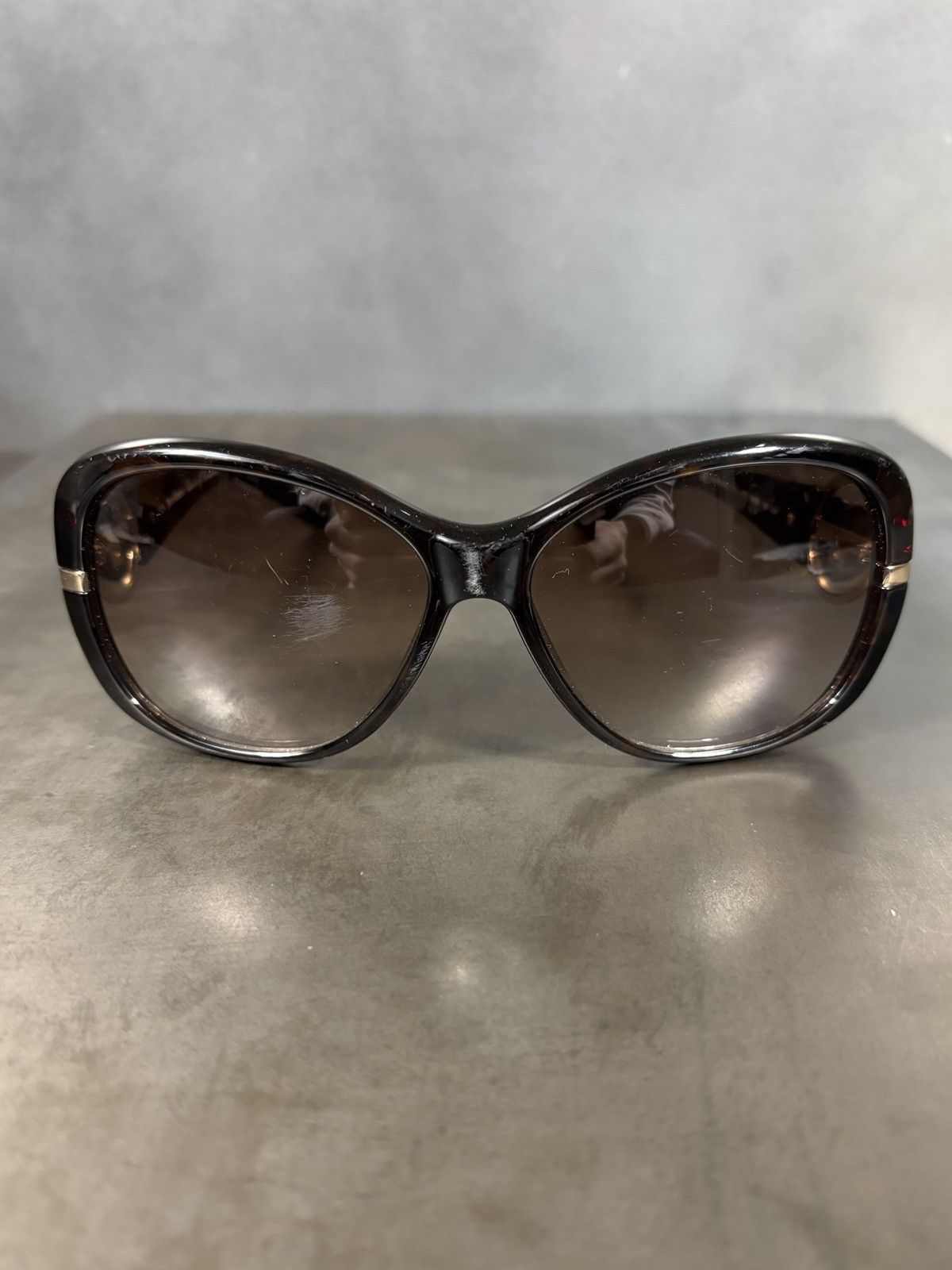Juicy Couture 2010s Juicy Couture Sunglasses Scarlet Heart Queen of Everyt Size ONE SIZE - 8 Thumbnail