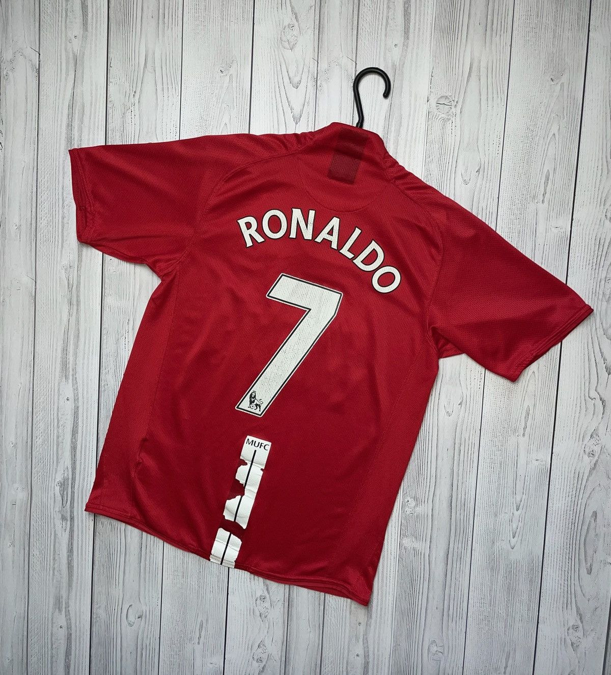 Nike × Vintage Vintage Nike Manchester United soccer jersey 7 Ronaldo S Size US S / EU 44-46 / 1 - 1 Thumbnail