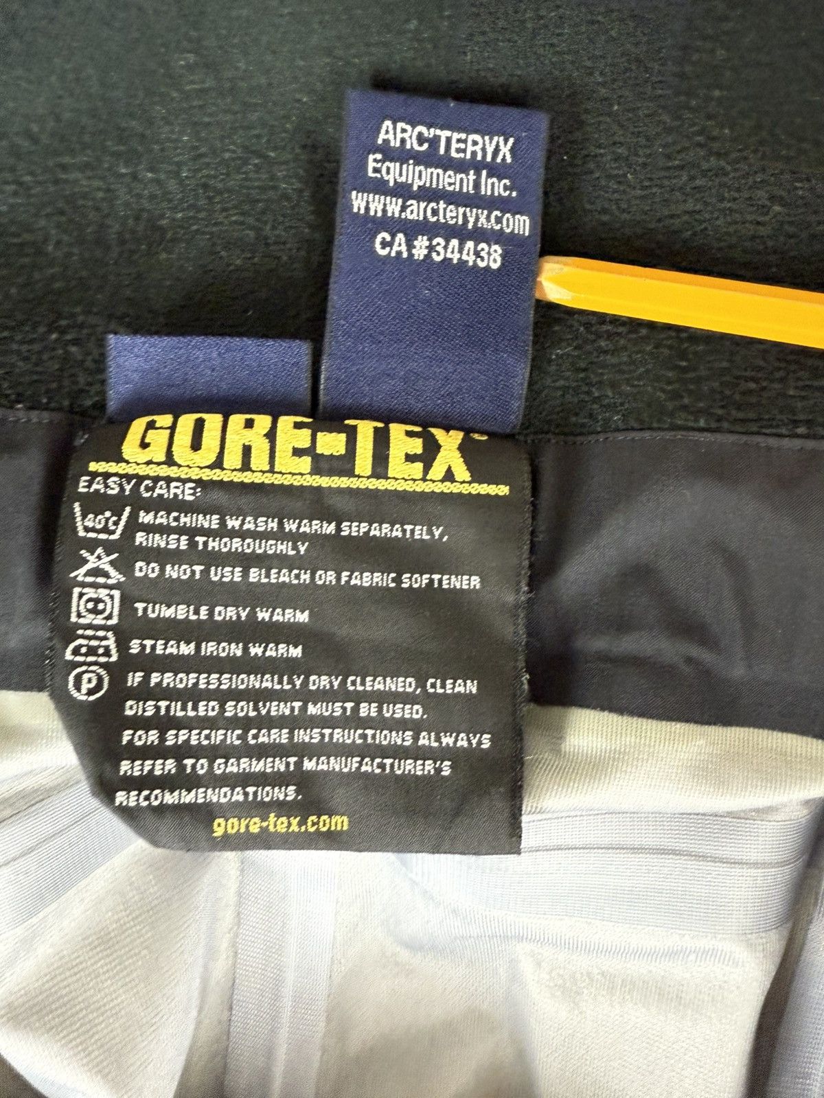 Arc'teryx Arcteryx Vintage Gore Tex XCR pants Size US 36 / EU 52 - 12 Thumbnail