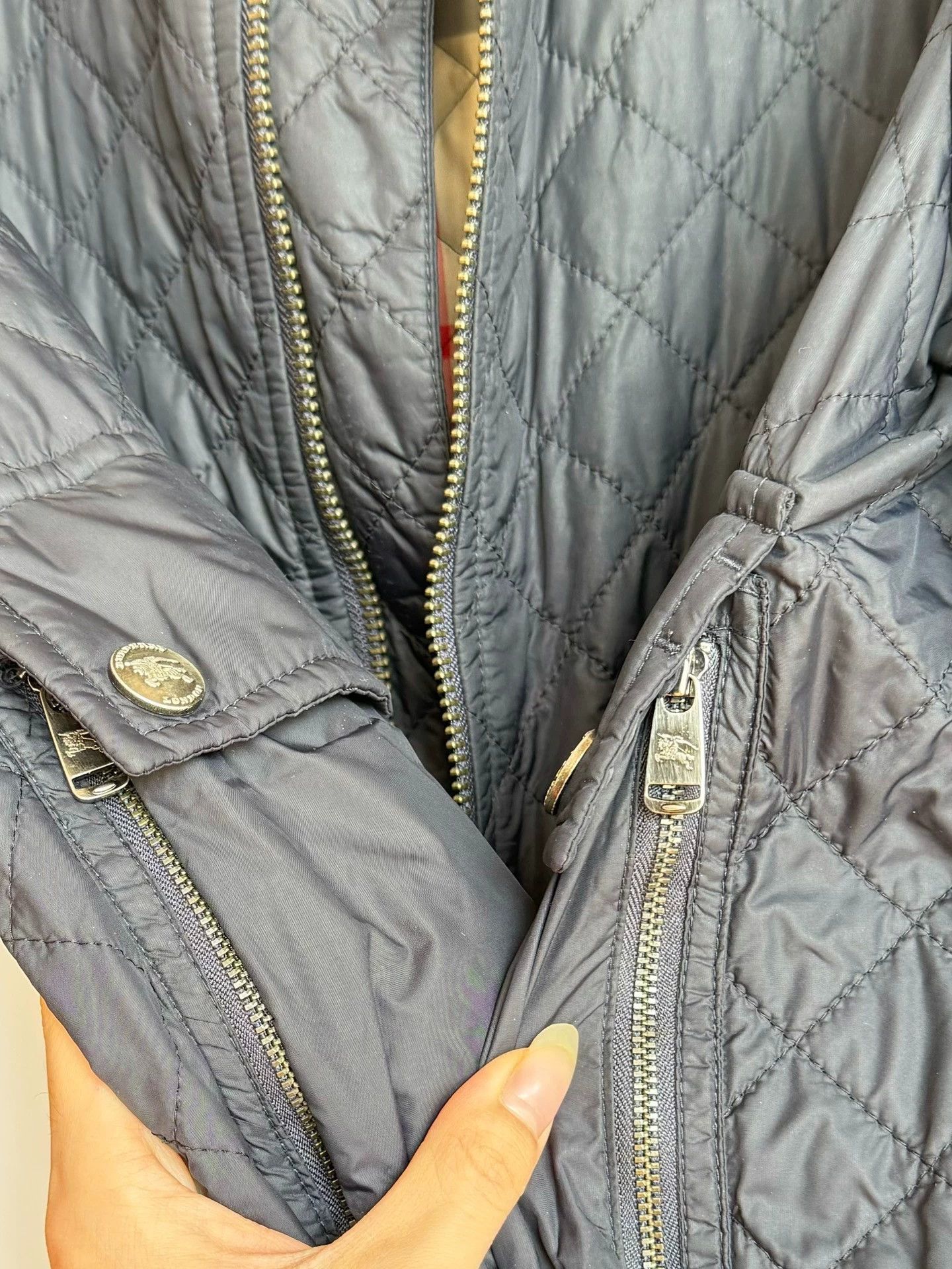 Burberry Burberry Quilted Nylon Down Jacket Nova Check L Size US L / EU 52-54 / 3 - 7 Thumbnail