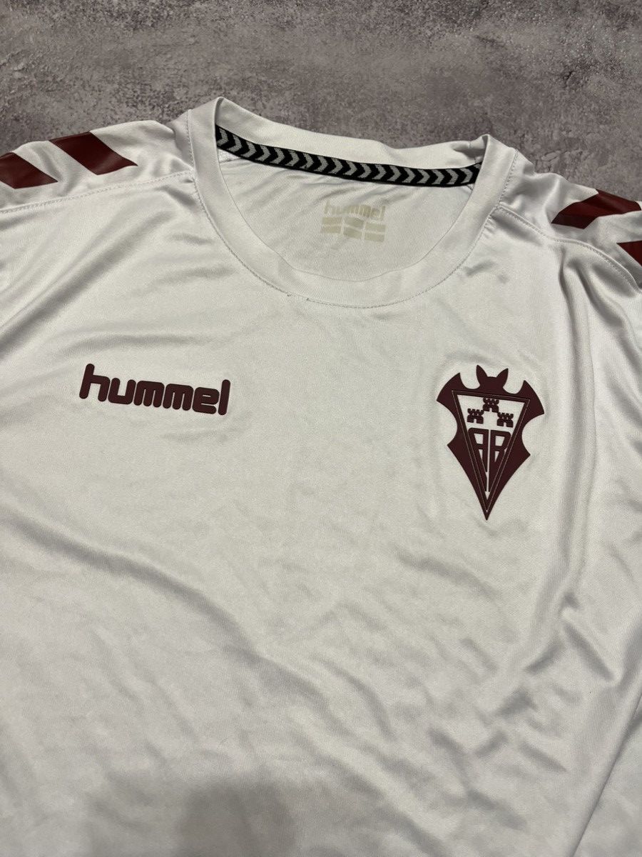 Hummel Albacete Balompie Hummel soccer jersey Size US M / EU 48-50 / 2 - 2 Thumbnail