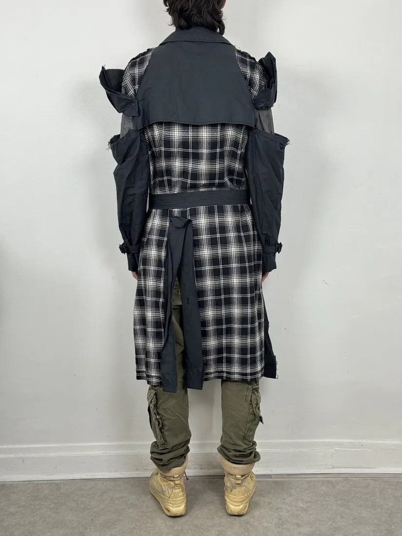 Maison Margiela Maison Margiela Grey Sample Destructured Ripped Trench Coat Size US S / EU 44-46 / 1 - 3 Thumbnail