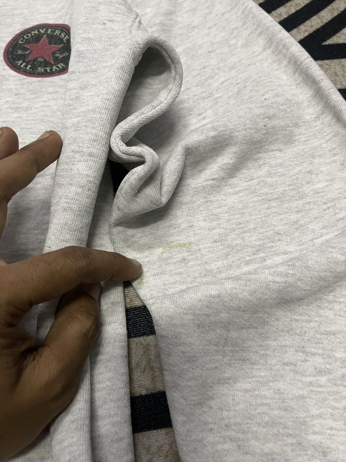 Converse 90s CONVERSE CHUCK TAYLOR TRADITIONAL STYLE SWEATSHIRT RARE Size US L / EU 52-54 / 3 - 7 Thumbnail