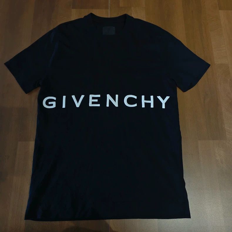 Givenchy Givenchy Embroidered Logo Short Sleeve Tee- dmc Size US L / EU 52-54 / 3 - 1 Thumbnail