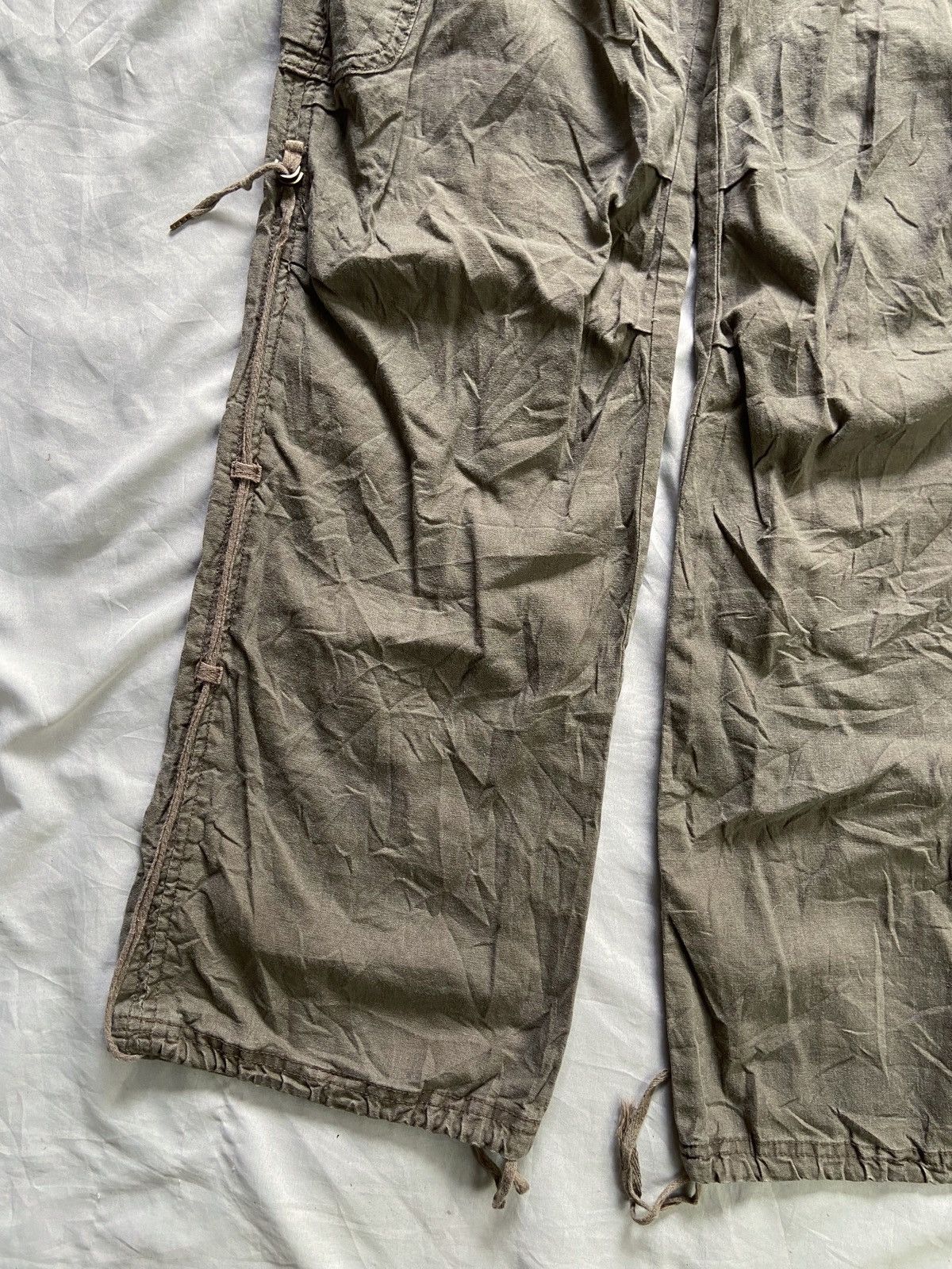 semanticdesign SEMANTIC DESIGN FLARED CARGO PANTS Size US 31 - 3 Thumbnail