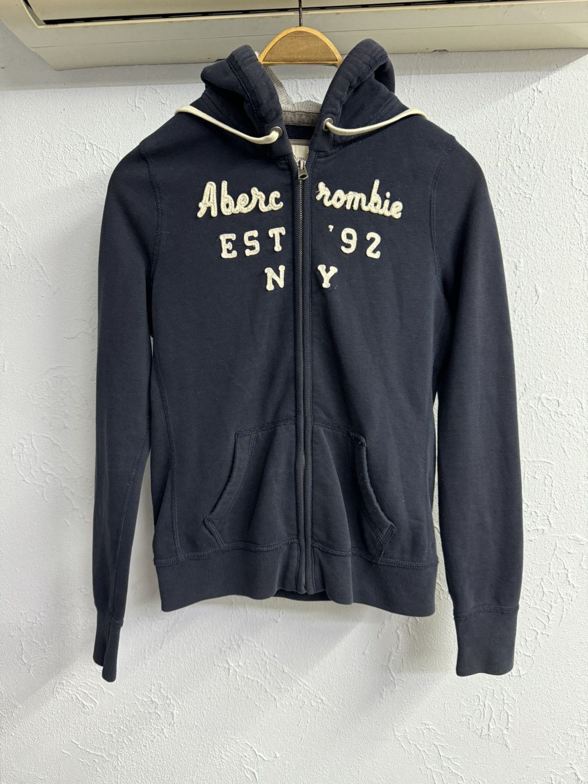 Abercrombie & Fitch Abercrombie & Fitch Vintage 3D Logo Zip Hoodie Size US M / EU 48-50 / 2 - 4 Thumbnail