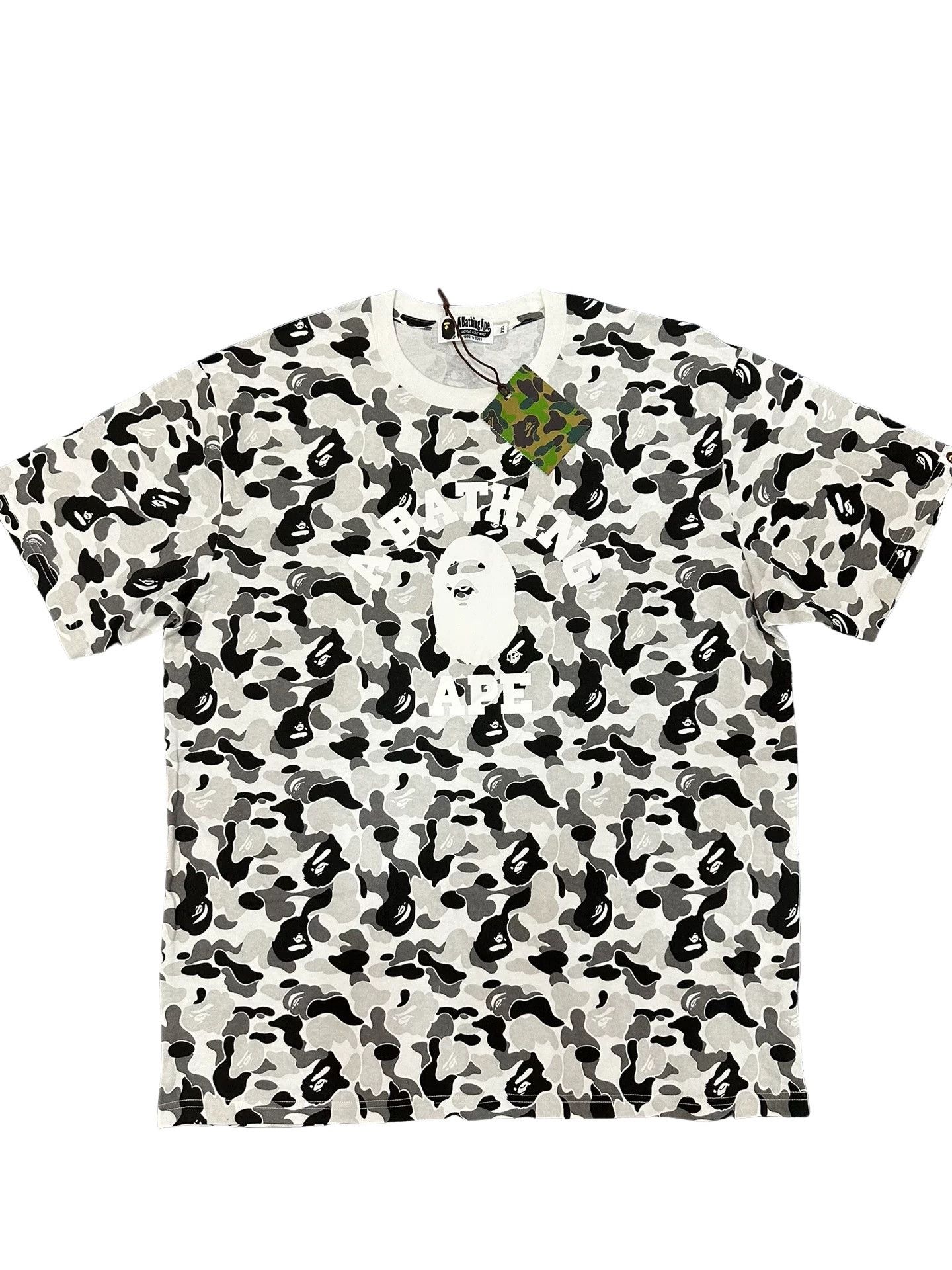 Bape A Bathing Ape Monochrome Camo T-Shirt Size XXL Size US XXL / EU 58 / 5 - 1 Thumbnail