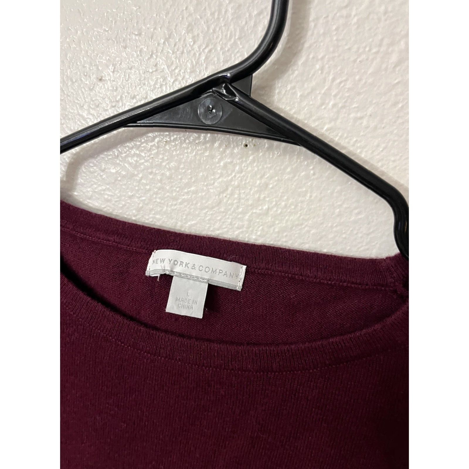 Vintage New York & Company Women’s Burgundy Rhinestone Bling Knit Pullover Sweater Long Sleeve Round Neck L Fall/Winter Size L / US 10 / IT 46 - 2 Thumbnail