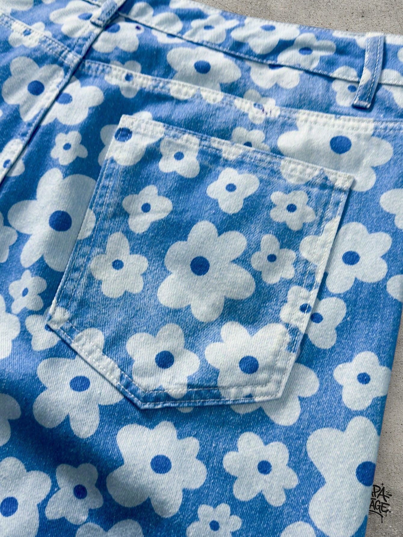 Vintage Flower print denim shorts Size US 32 / EU 48 - 3 Thumbnail