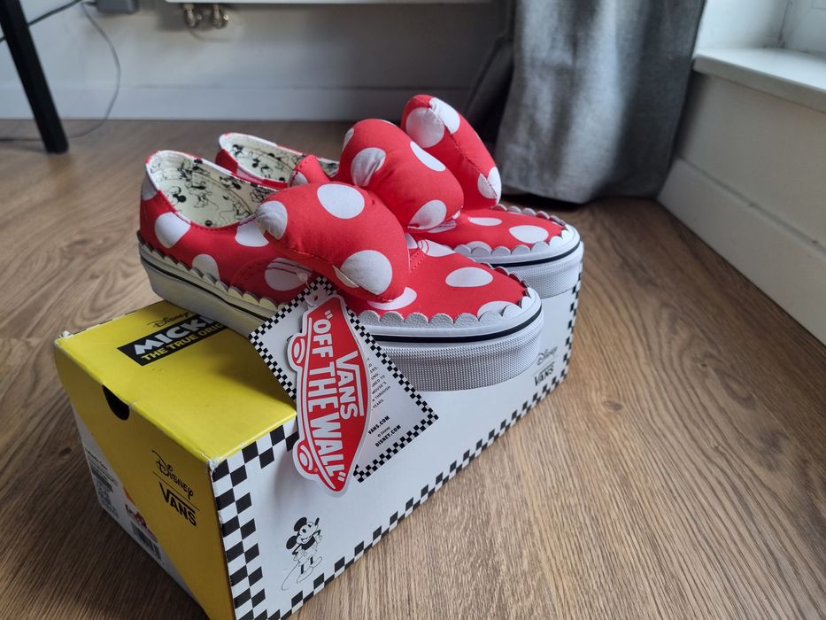 Disney vans outlet bow