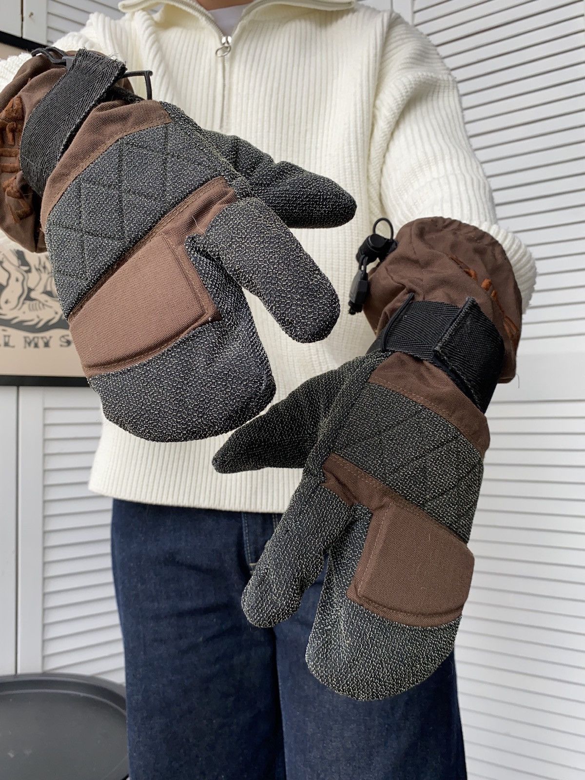 Vintage Vintage Cauberc Ninja Tabi Three Finger Turtle Gloves Ski Size ONE SIZE - 2 Thumbnail