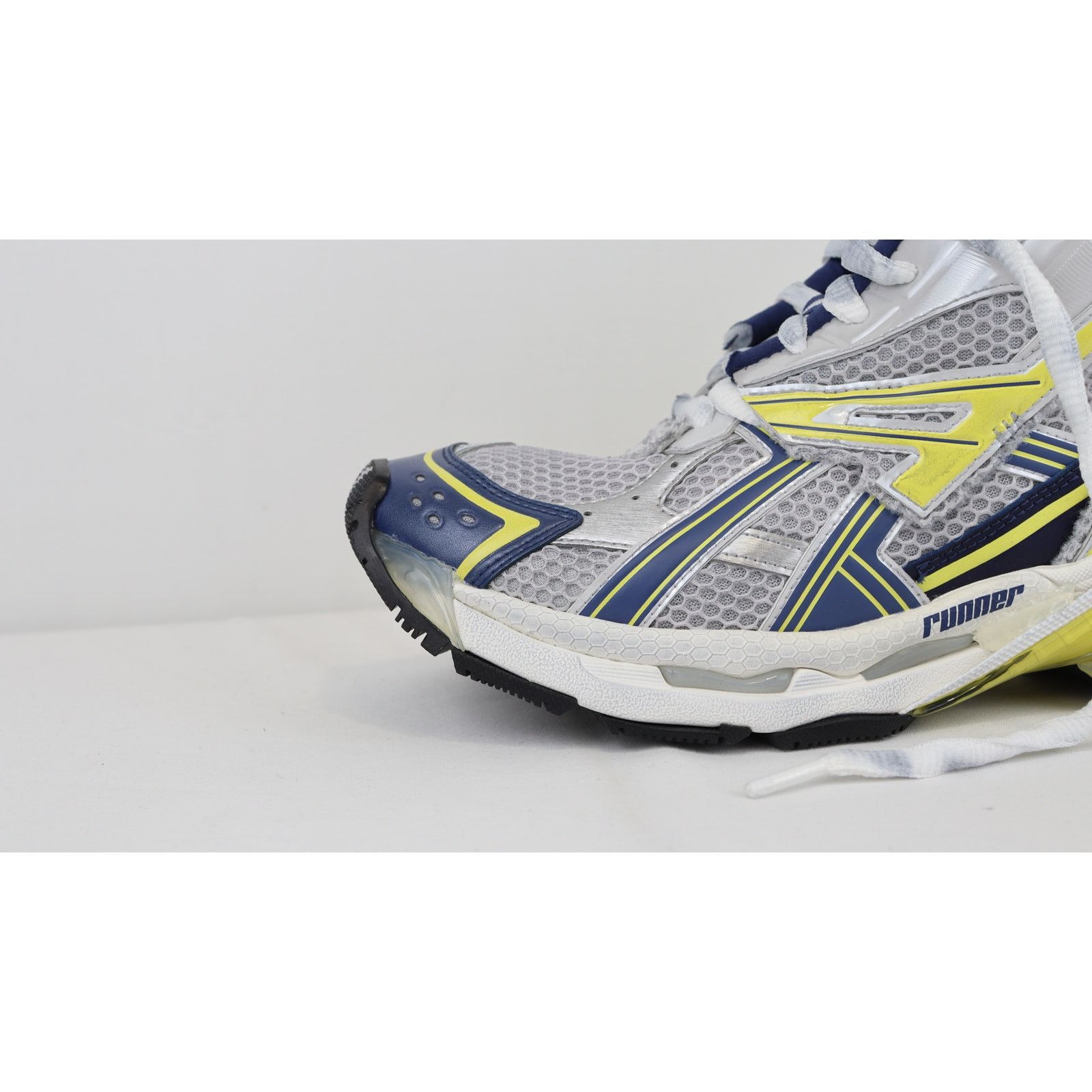 Balenciaga o1rshd1 Five Colors Upper Rubber Sole Runner in Multicolor Size US 11 / EU 44 - 3 Thumbnail