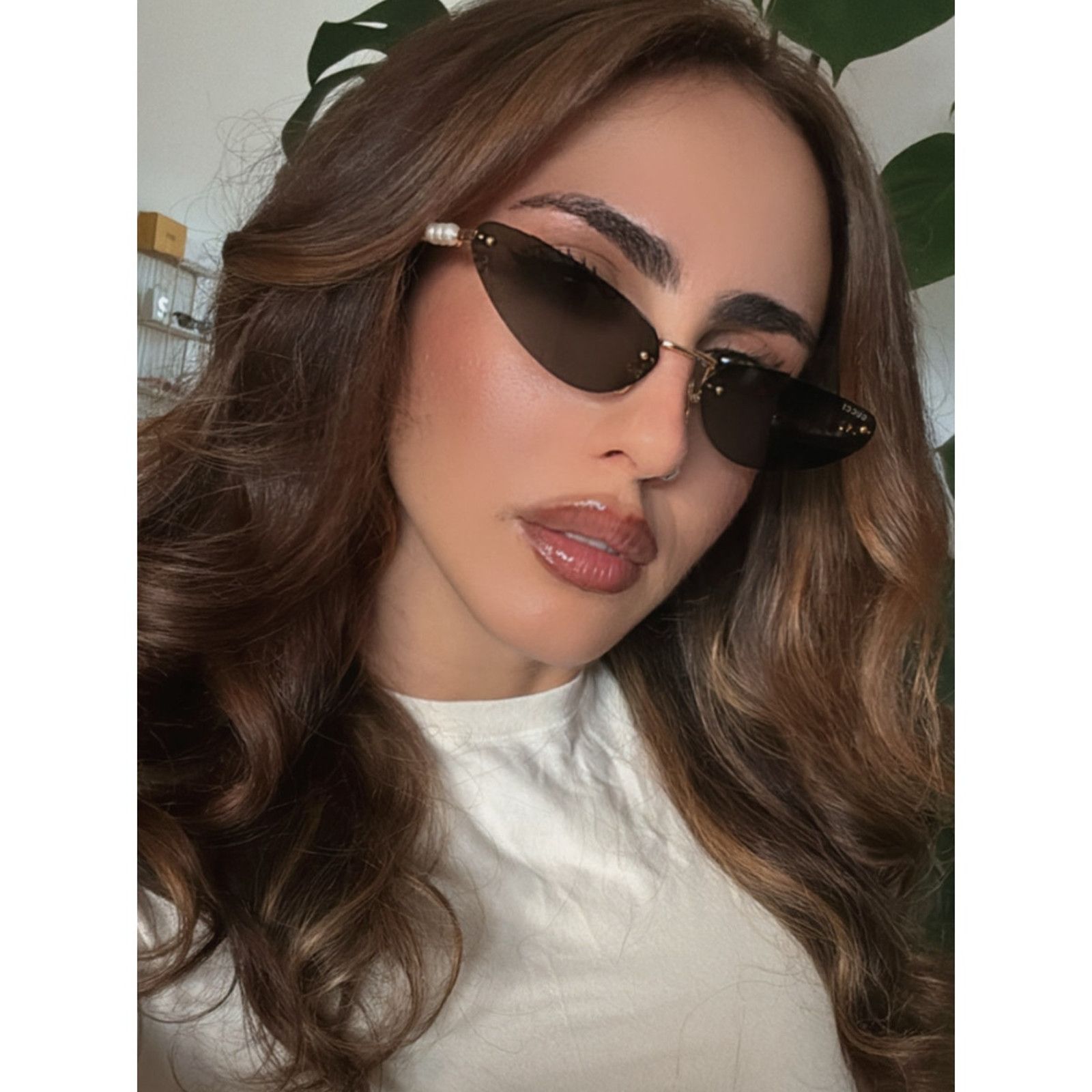Gucci NEW Gucci GG1920S Gold Cat Eye Pearl Sunglasses Size ONE SIZE - 2 Thumbnail