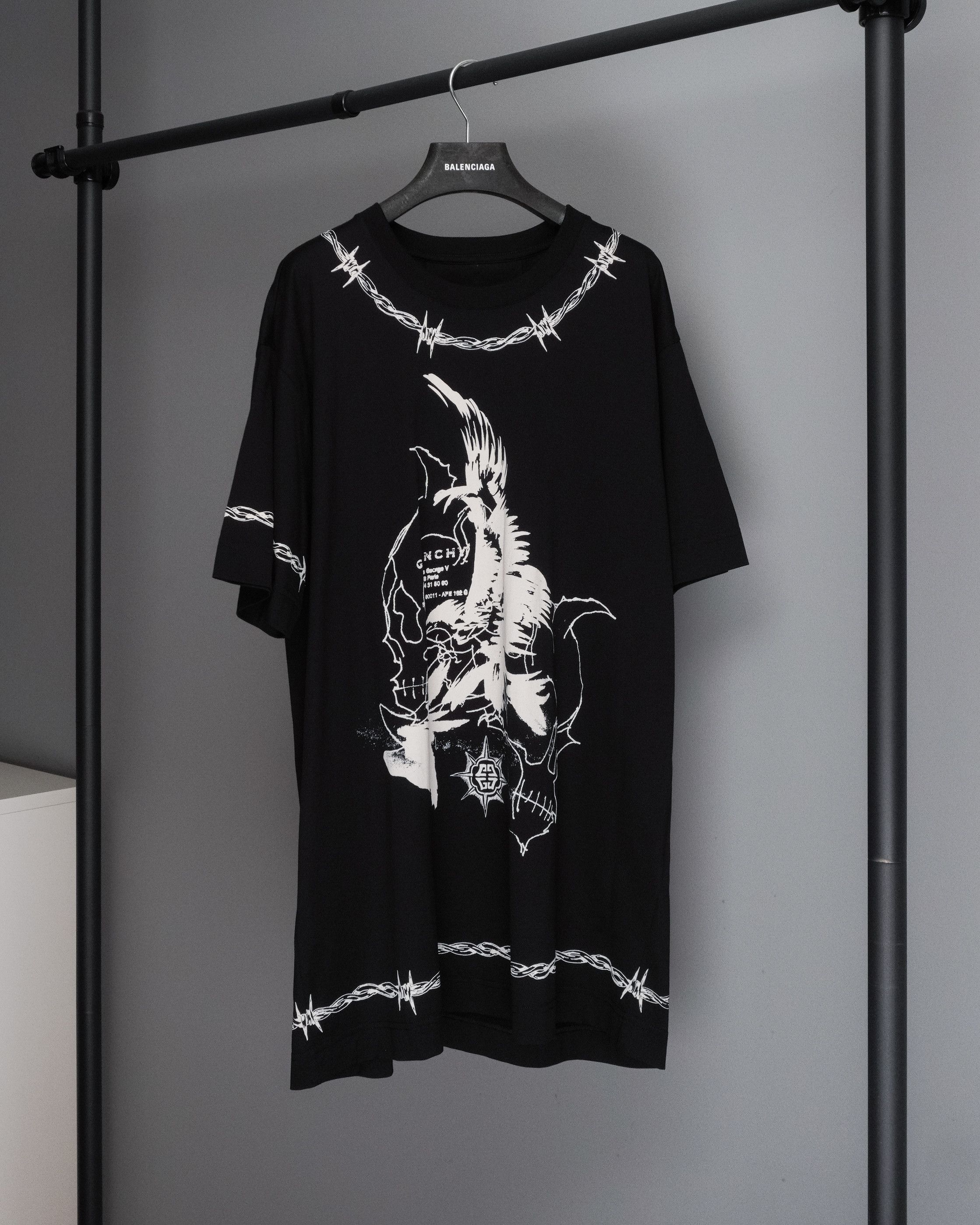 Givenchy BM70K73002 Taurus Printed Oversized Men's T Shirt, Black