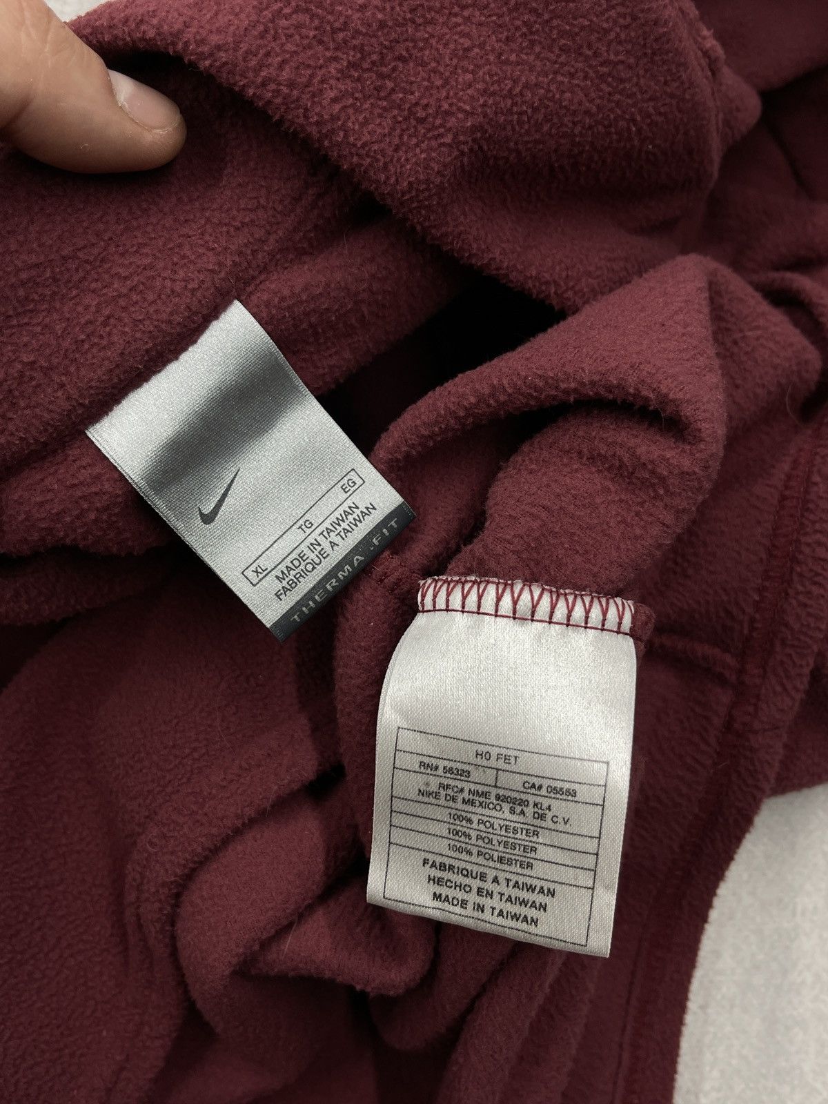Nike ACG Vintage Nike ACG Therma-Fit 1/4 Zip Fleece Burgundy Size US XL / EU 56 / 4 - 9 Thumbnail