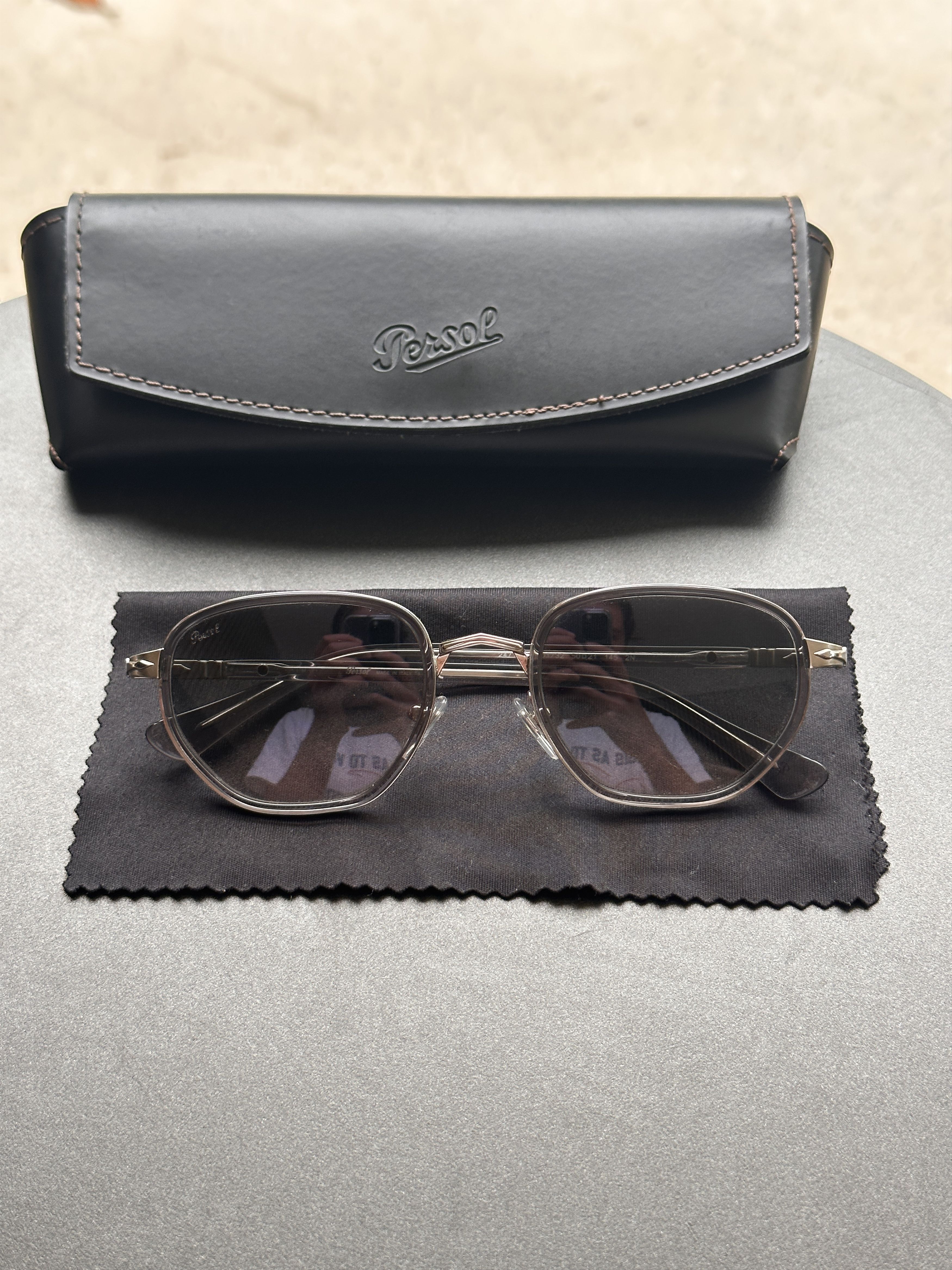 Metal Frame polarised with a gradient lens sunglasses