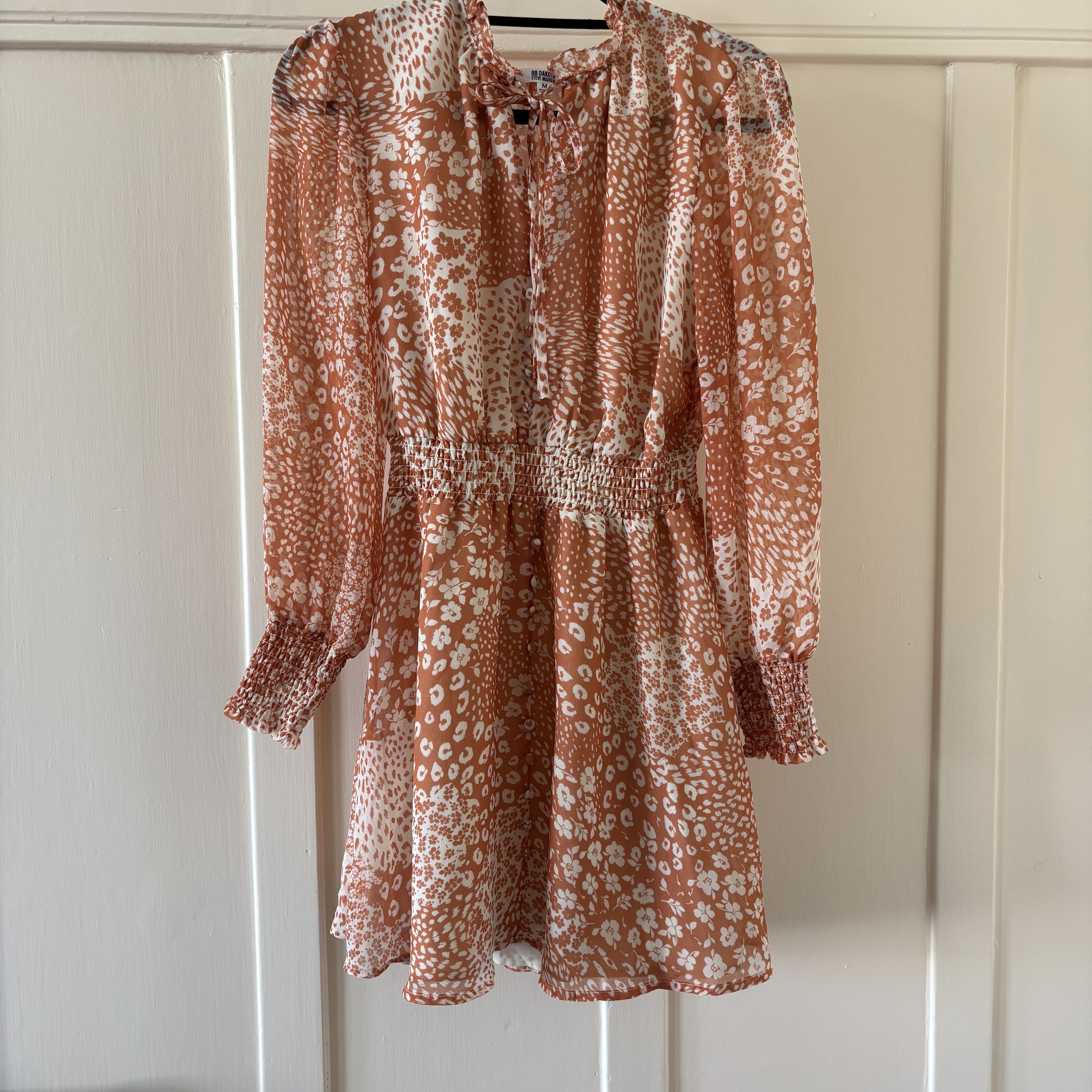 BB Dakota Boho Long Sleeve Peach Floral Mini Dress Size M / US 6-8 / IT 42-44 - 2 Thumbnail