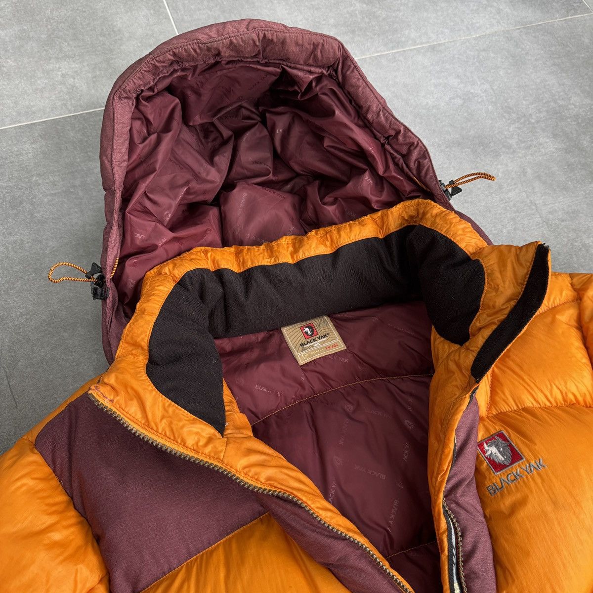 BLACKYAK Black Yak Extreme Peak Down Yellow Men Jacket Gorpcore Size US L / EU 52-54 / 3 - 16 Thumbnail