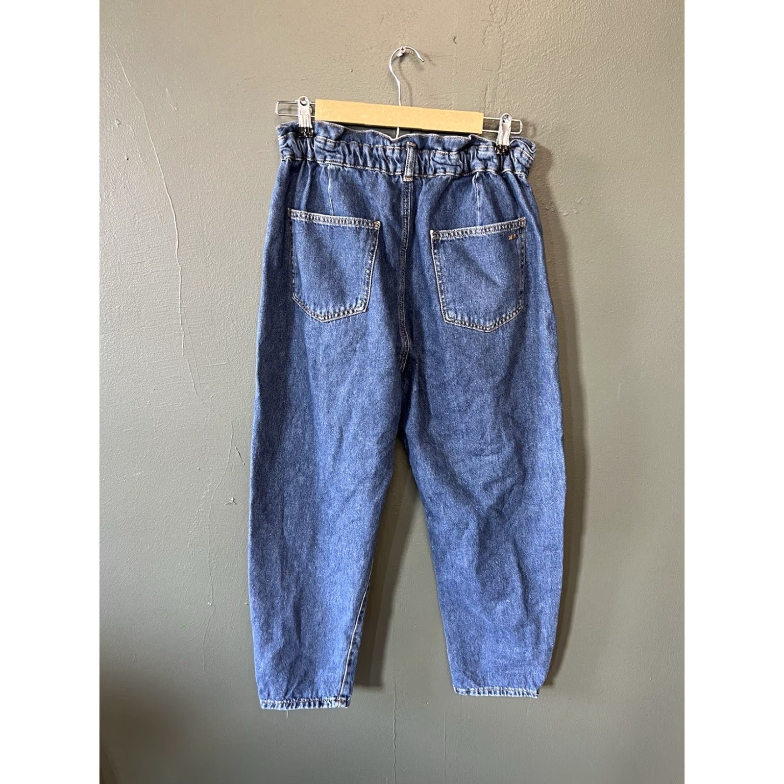 Zara Zara Womens Blue Baggy Tapered Denim Jeans Size 6 Stretch Fit Womens Jeans Blue Denim Tapered Baggy Stretch Zara 6 Women Size 28" / US 6 / IT 42 - 2 Thumbnail