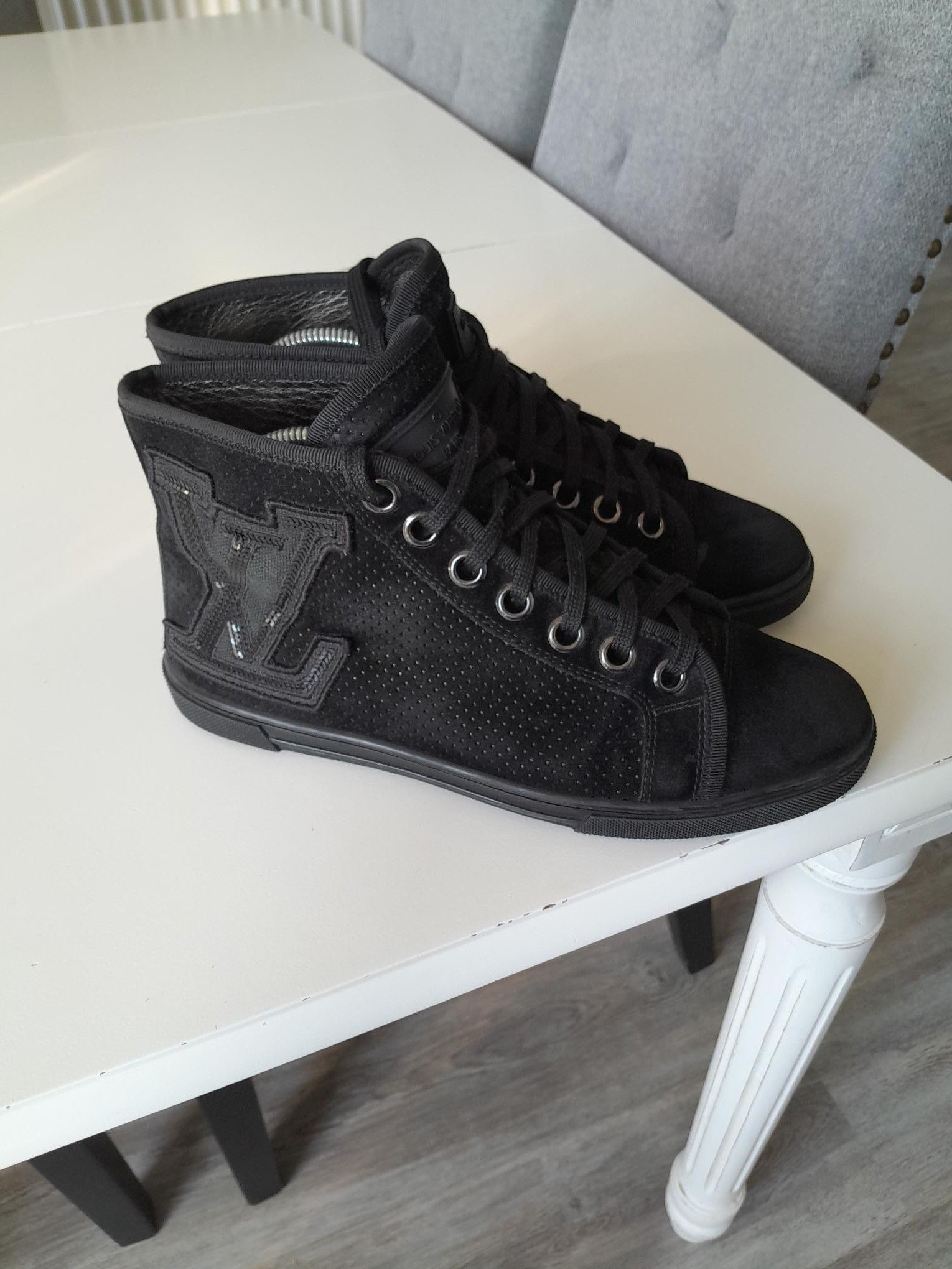 Louis Vuitton BASKETS LOUIS VUITTON PUNCHY Size US 5 / IT 35 - 8 Thumbnail