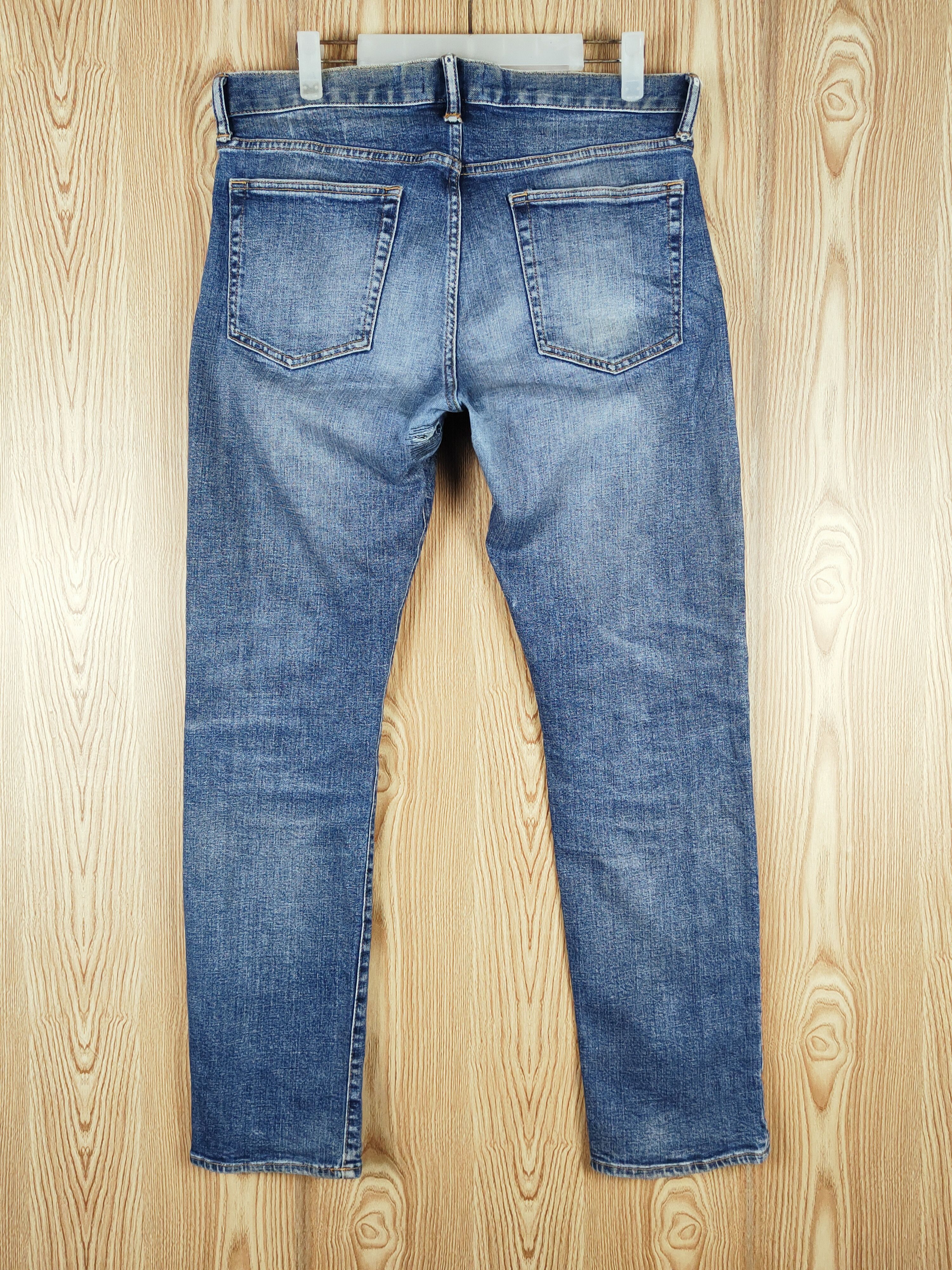 Gap Gap Blue Distressed Ripped Jeans #S2719 Size US 33 - 7 Thumbnail