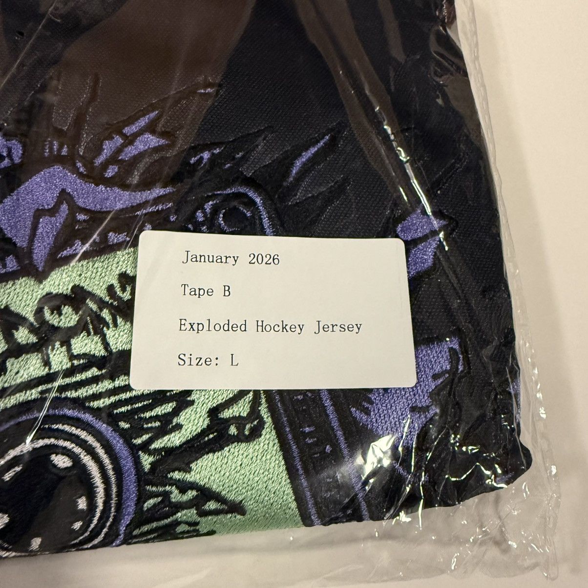 Other TAPE B EXPLODED HOCKEY JERSEY *BRAND NEW LARGE* Size US L / EU 52-54 / 3 - 6 Thumbnail