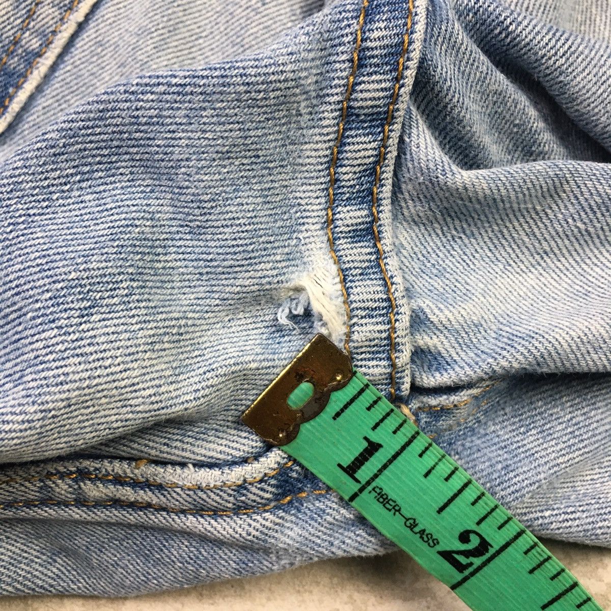 Levi's Levis 550 Relaxed Fit Vintage Y2K Jeans Size US 32 / EU 48 - 10 Thumbnail