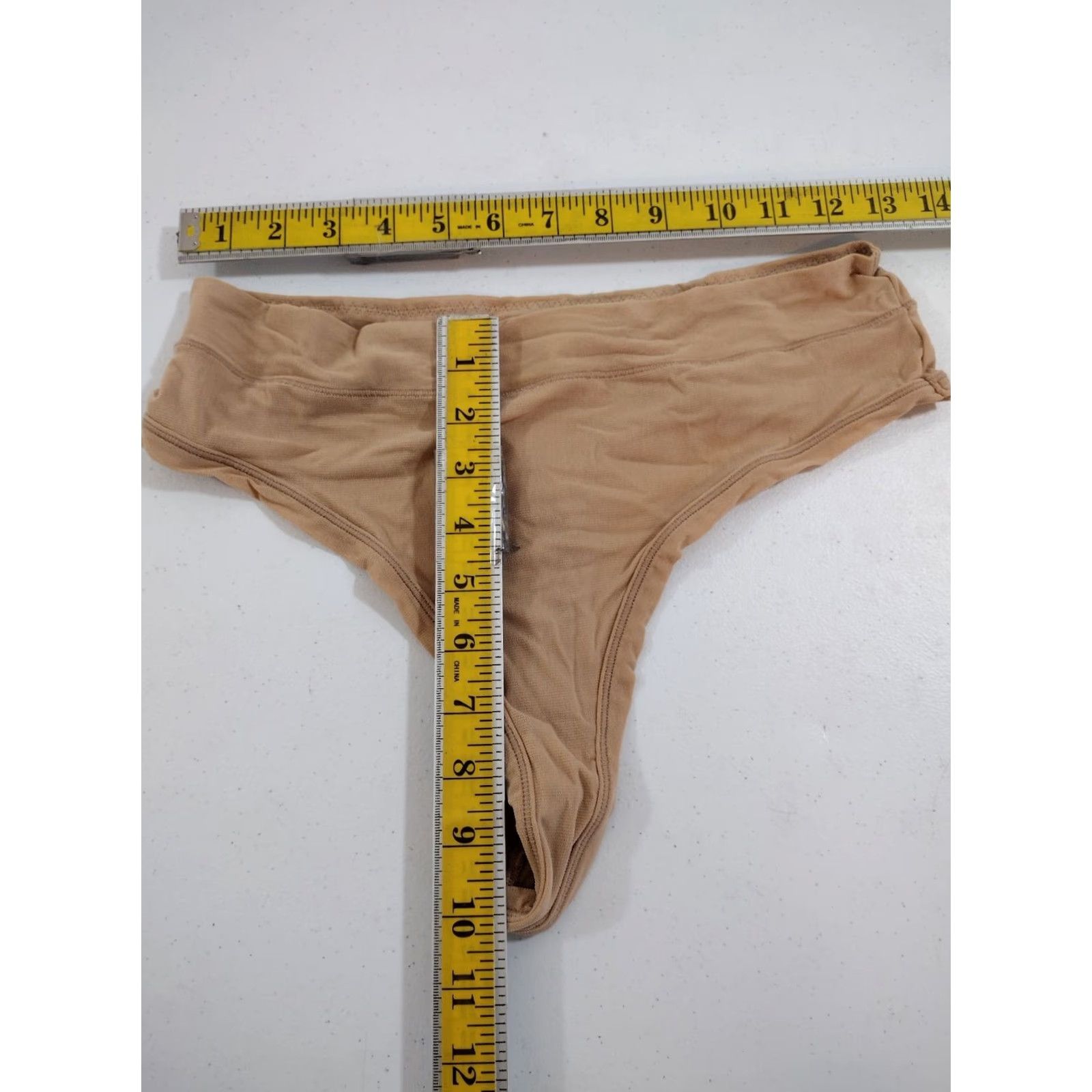SKIMS VINTAGE No Size 40" / US 18 - 4 Thumbnail