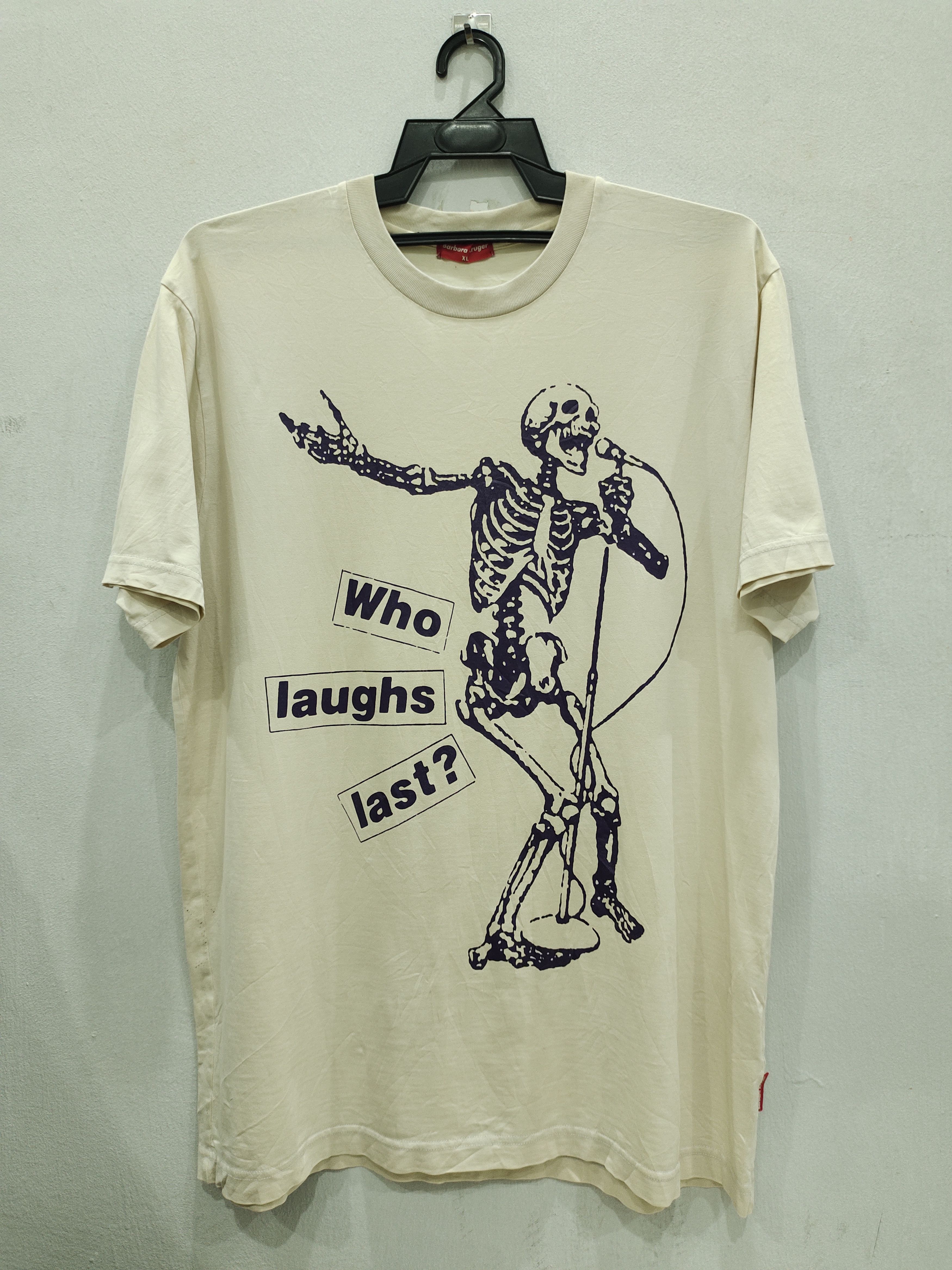 Barbara Kruger × Vintage Vintage Barbara Kruger Who Lough Last ? Size US XL / EU 56 / 4 - 1 Thumbnail
