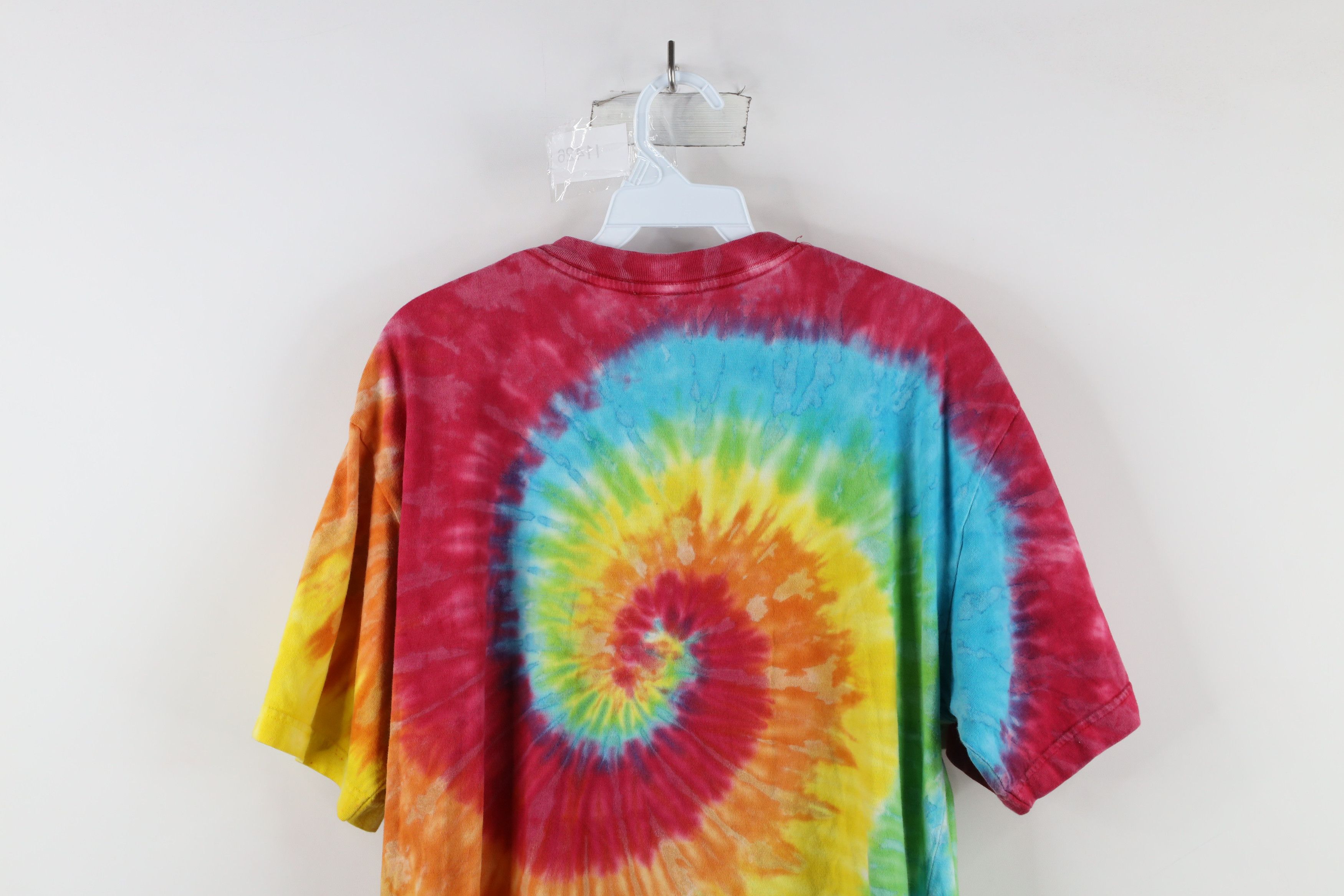 Vintage Vintage Snoopy Peanuts Rainbow Tie Dye Cedar Point T-Shirt Size US L / EU 52-54 / 3 - 9 Thumbnail