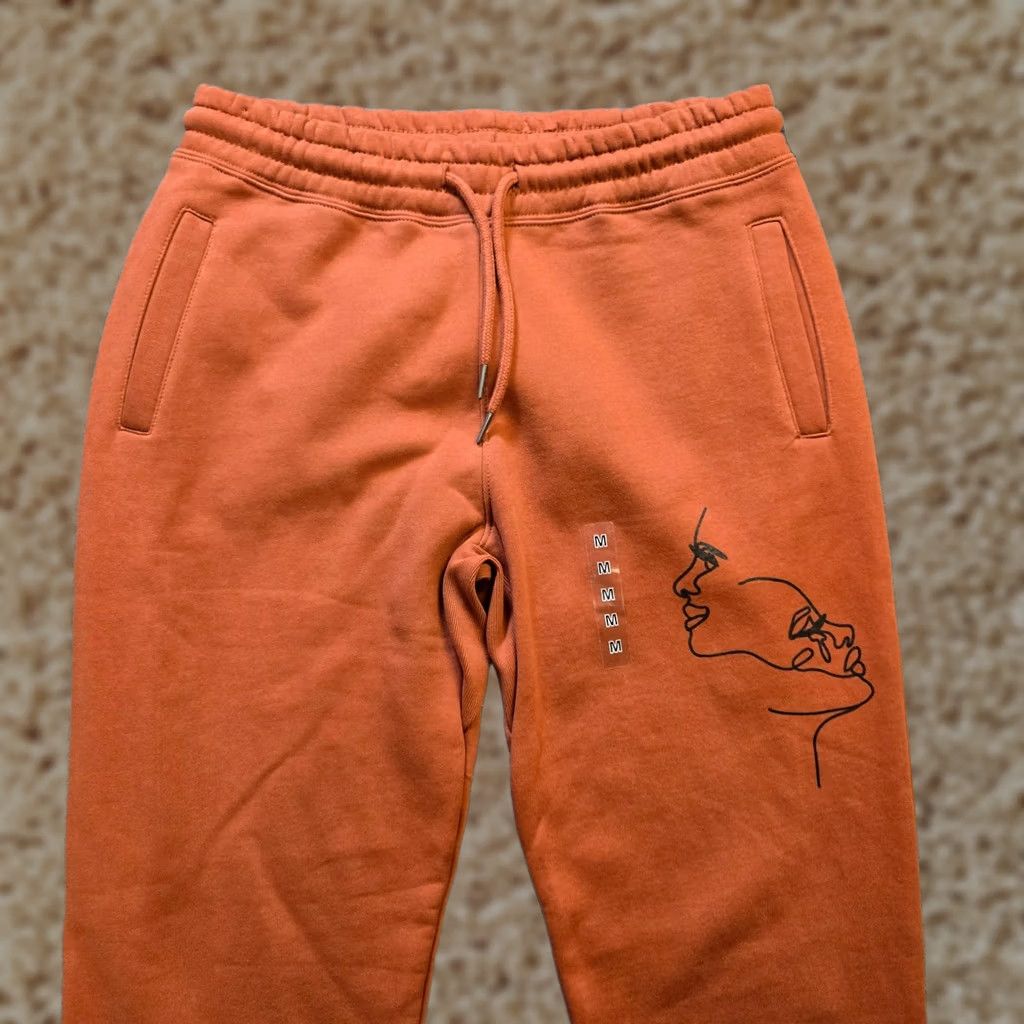 Vintage Ohanga Sweatpants Womens M Orange Jogger Pockets Lounge Casual Tapered Fleece Cotton Blend Regular Inseam 32" Pants Size 32" / US 10 / IT 46 - 1 Thumbnail