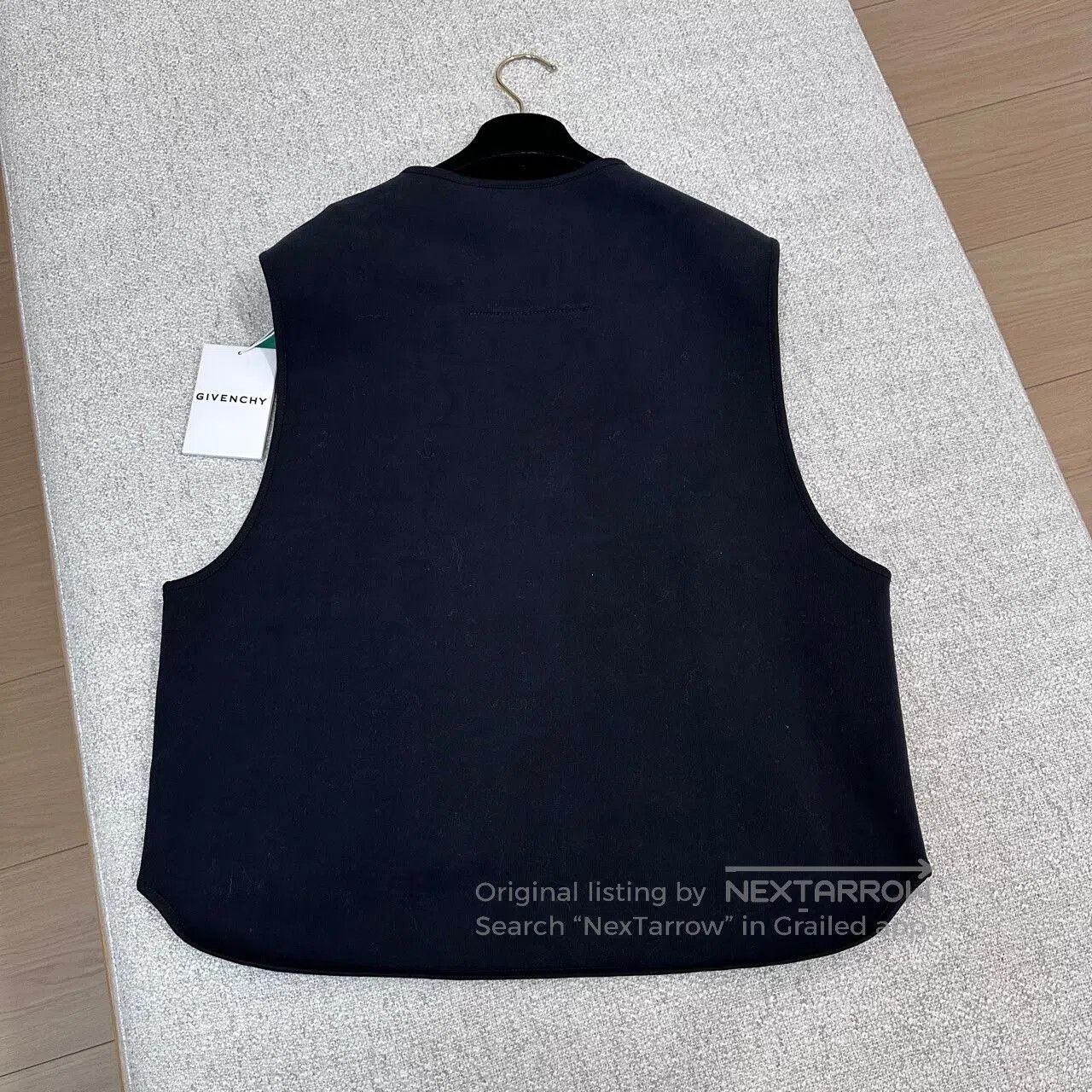 Givenchy givenchy black sleeveless vest size small. Size US S / EU 44-46 / 1 - 2 Thumbnail
