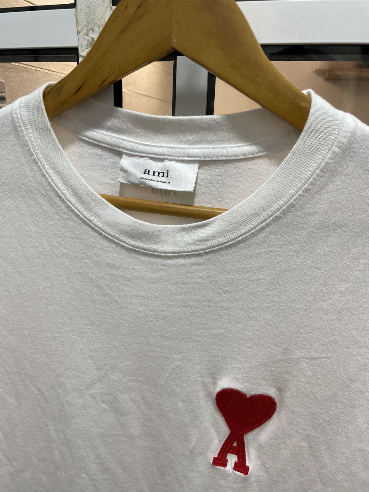 AMI AMI PARIS Alexandre White Red Heart T-shirt Medium Unisex Size US M / EU 48-50 / 2 - 14 Thumbnail