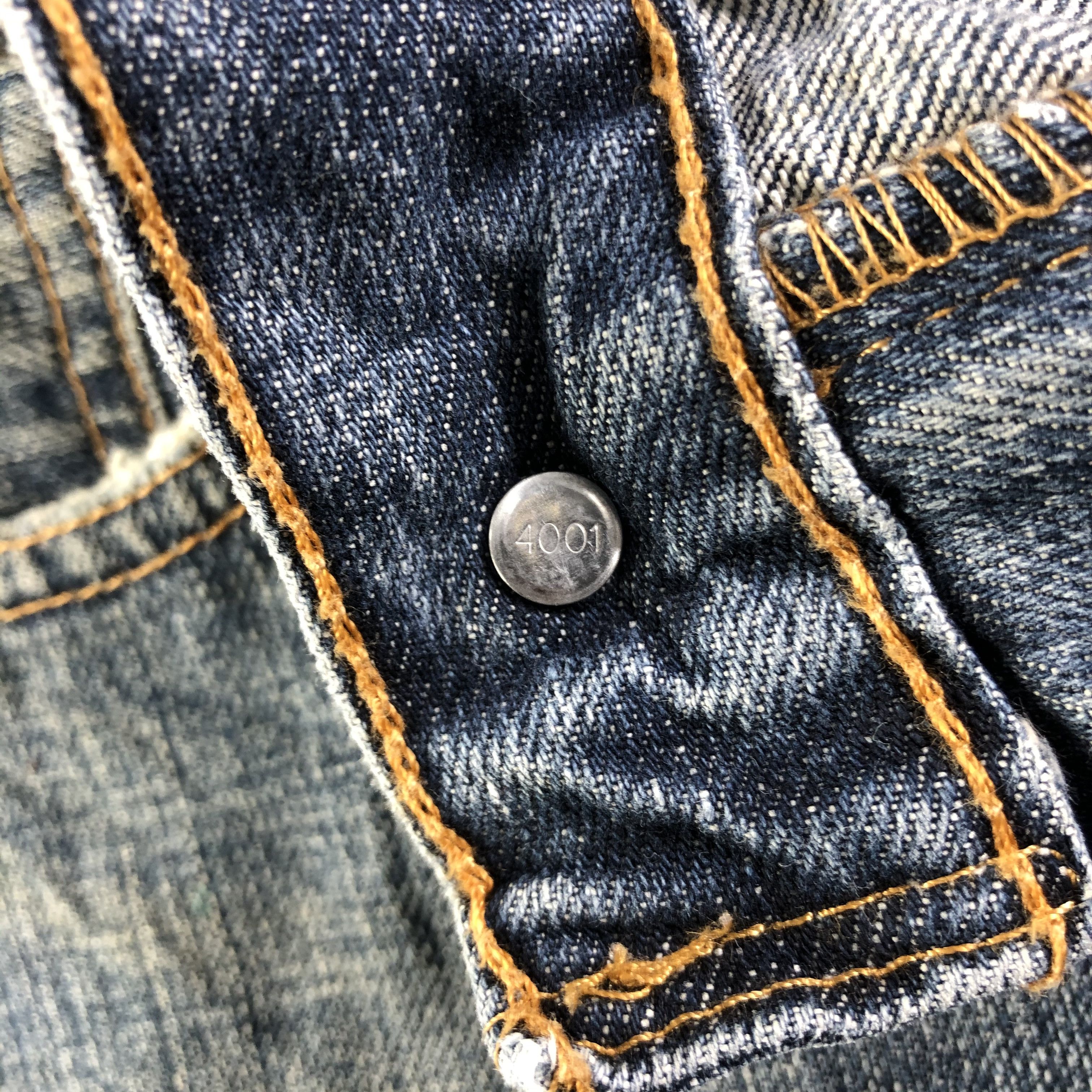 Levi's Vintage Levis 559 Jeans-J4274 Size US 33 - 9 Thumbnail