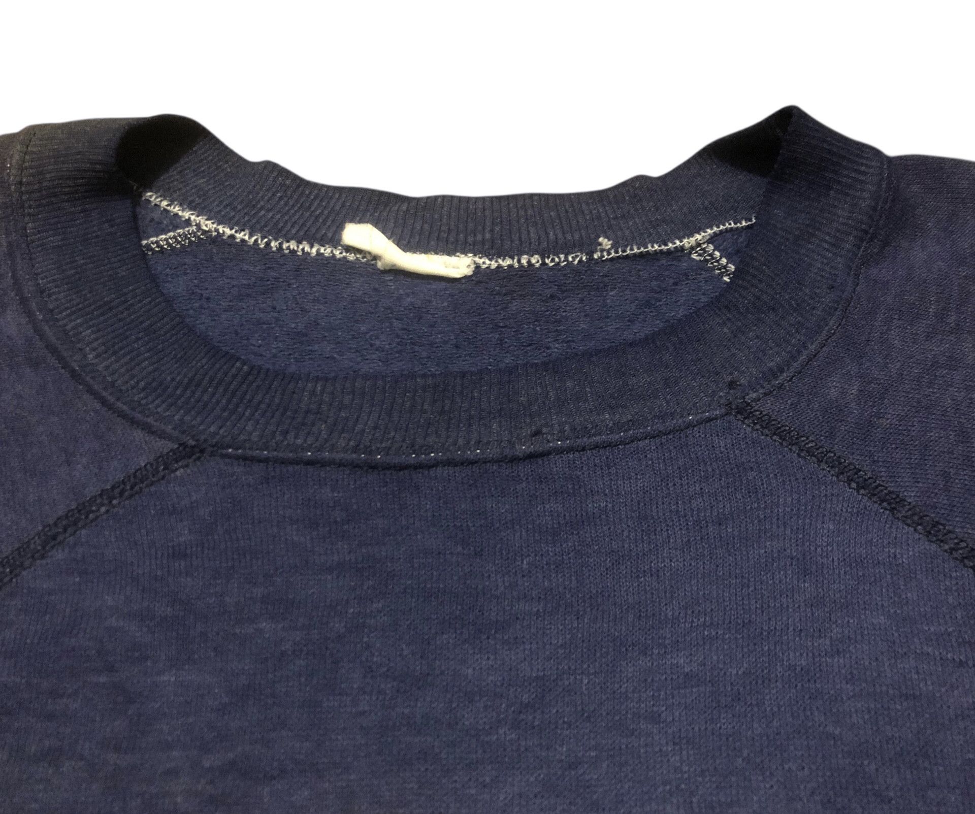 Vintage Vintage 70s/80s NOTRE DAME University Paper Thin Sweatshirt Size US XL / EU 56 / 4 - 6 Thumbnail