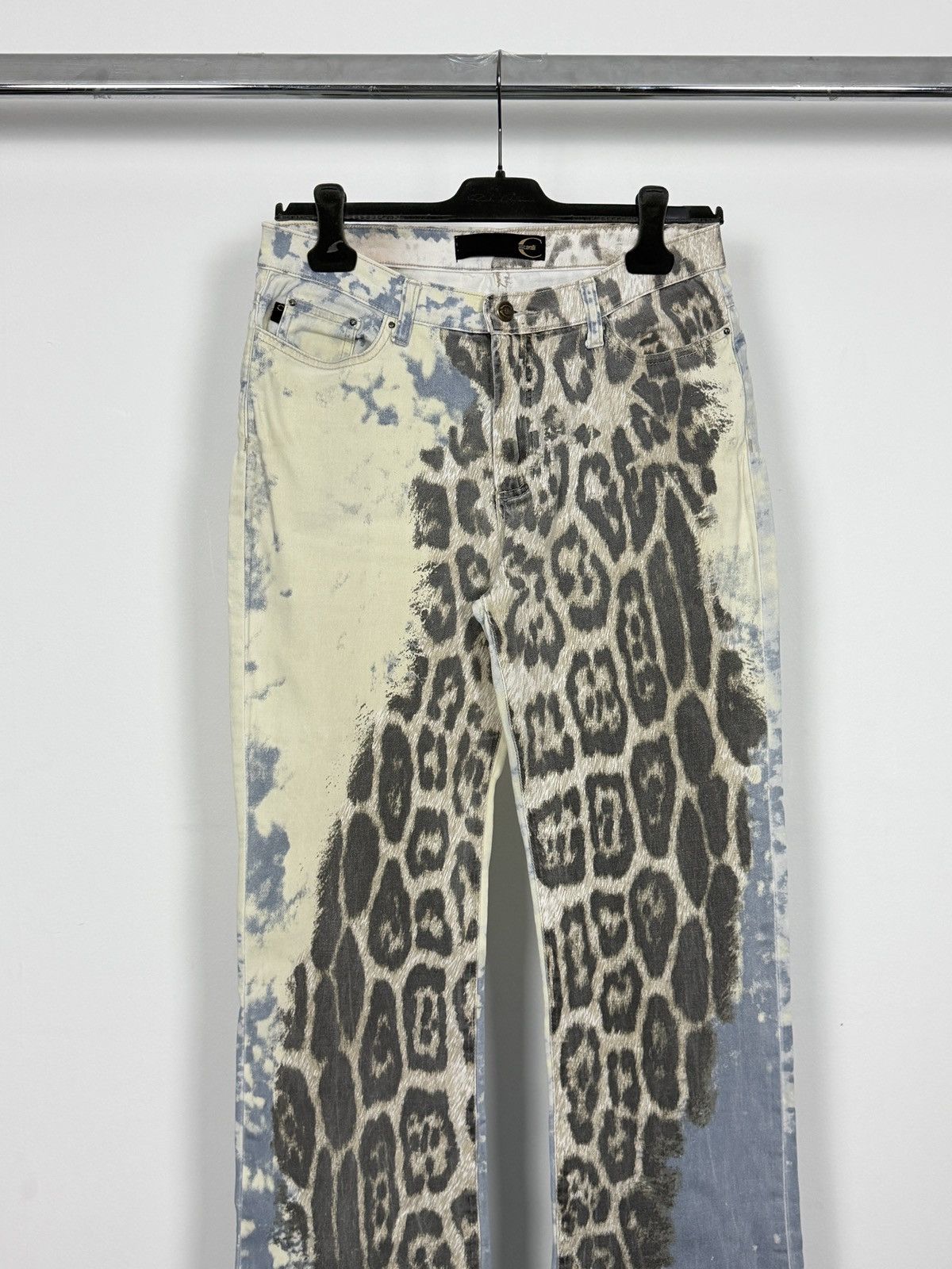 Roberto Cavalli Roberto Cavalli 2000’s Flared Leopard Explosion Denim Jeans Size 29" - 3 Thumbnail