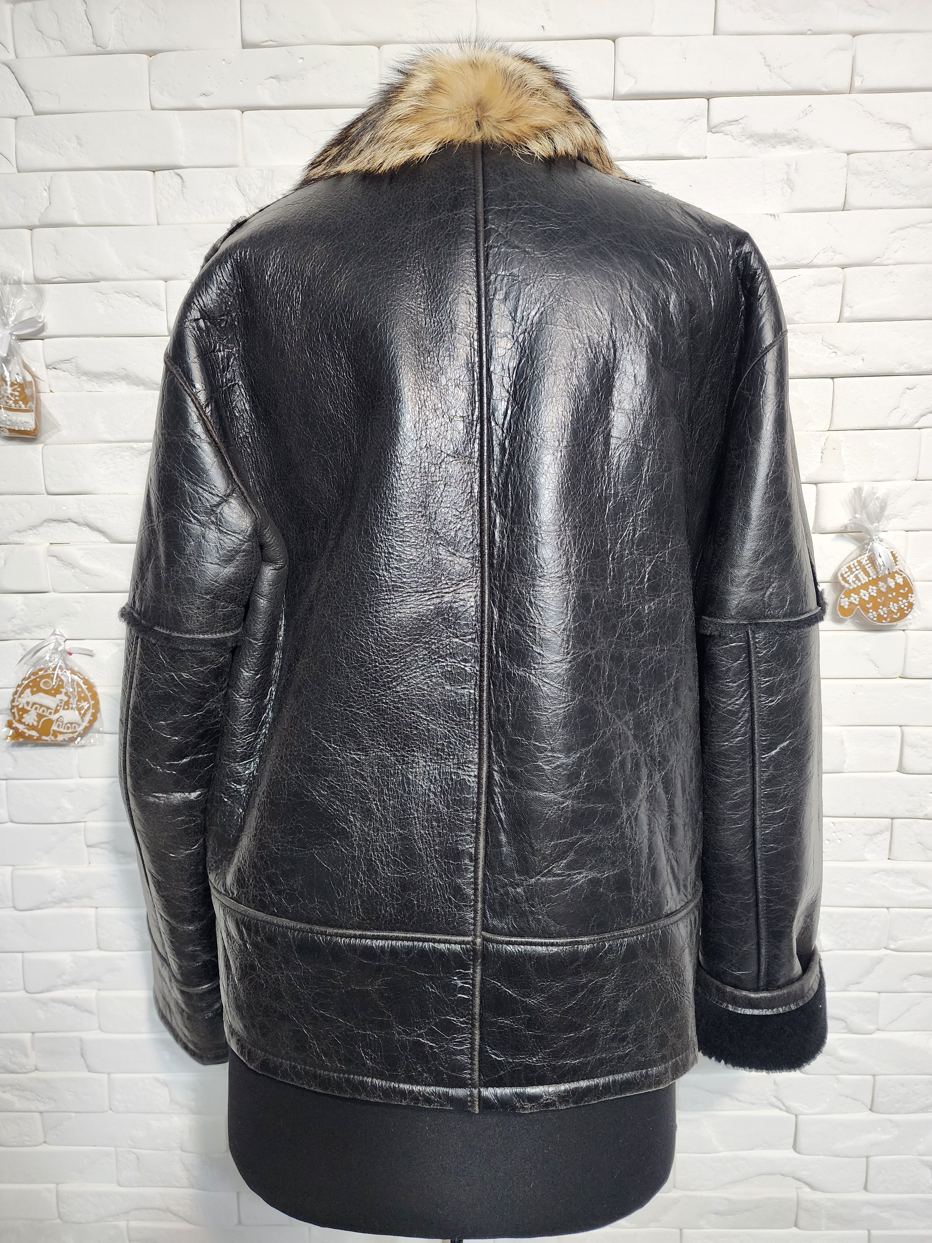 Furla Men's Black Leather Fur Jacket: Genuine Fur, Metal Zipper Size US L / EU 52-54 / 3 - 4 Thumbnail