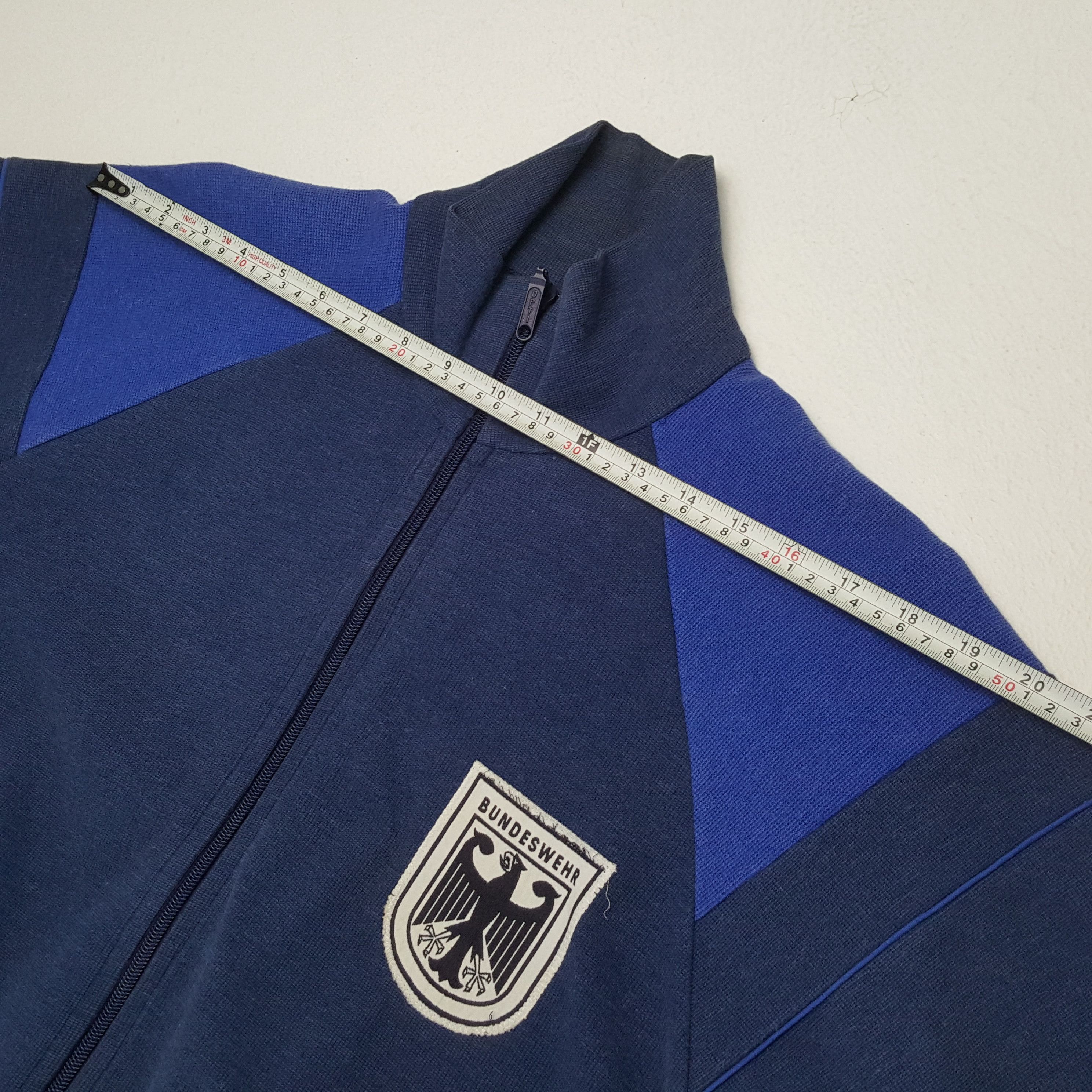 Vintage Vintage BUNDESWEHR Germany Military Sweaters Size US S / EU 44-46 / 1 - 4 Thumbnail
