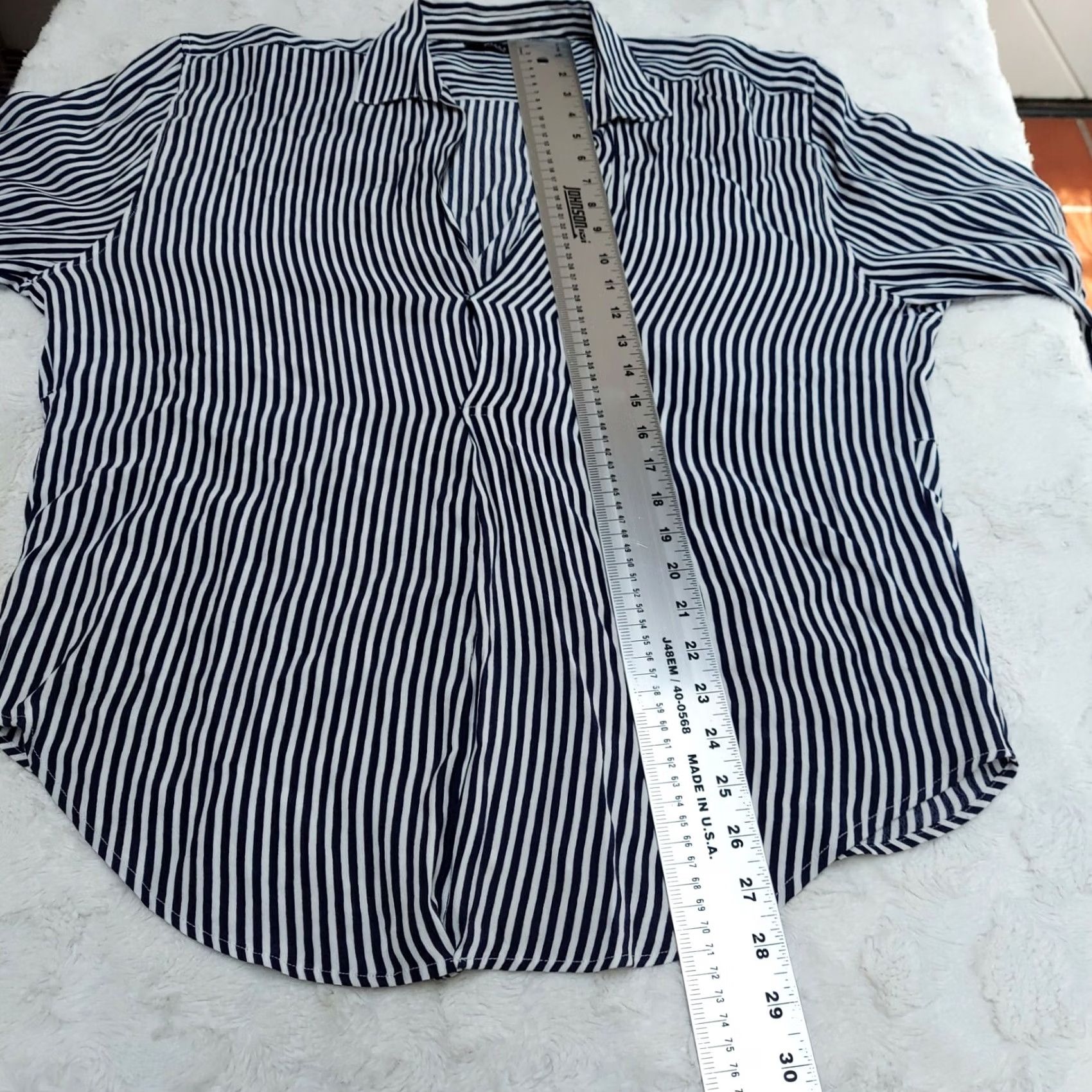 Zara Zara Woman Long Sleeve Button-Down Collared Top Size 5 Blue White Striped Size S / US 4 / IT 40 - 5 Thumbnail